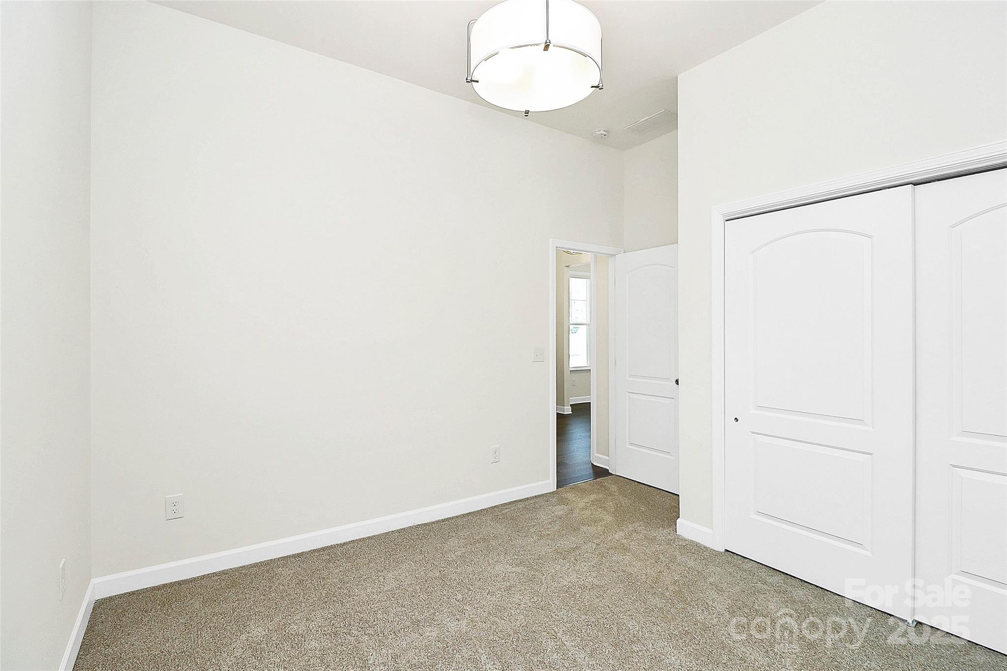 163 Crenshaw Place Property Photo 32