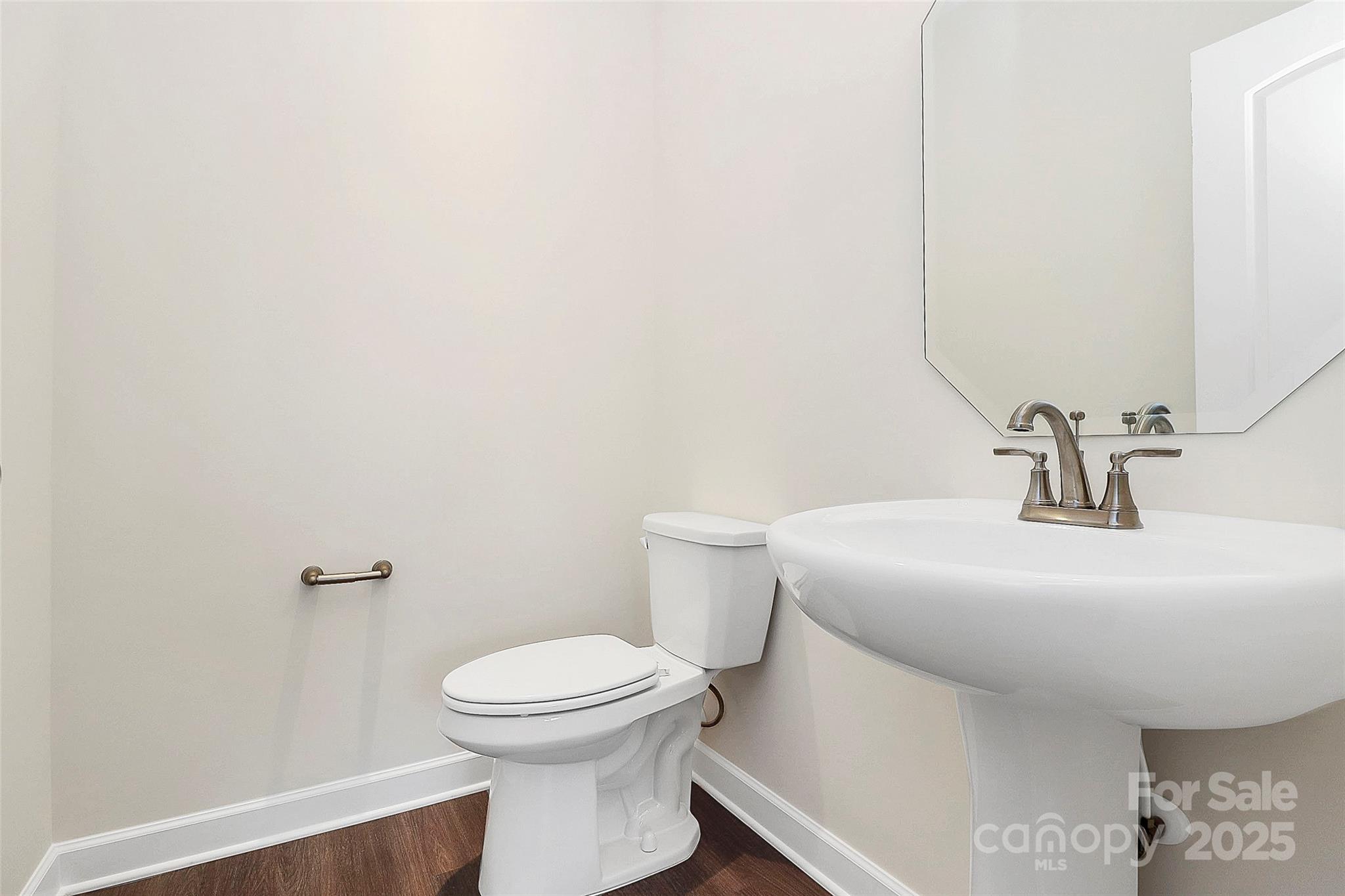 163 Crenshaw Place Property Photo 37