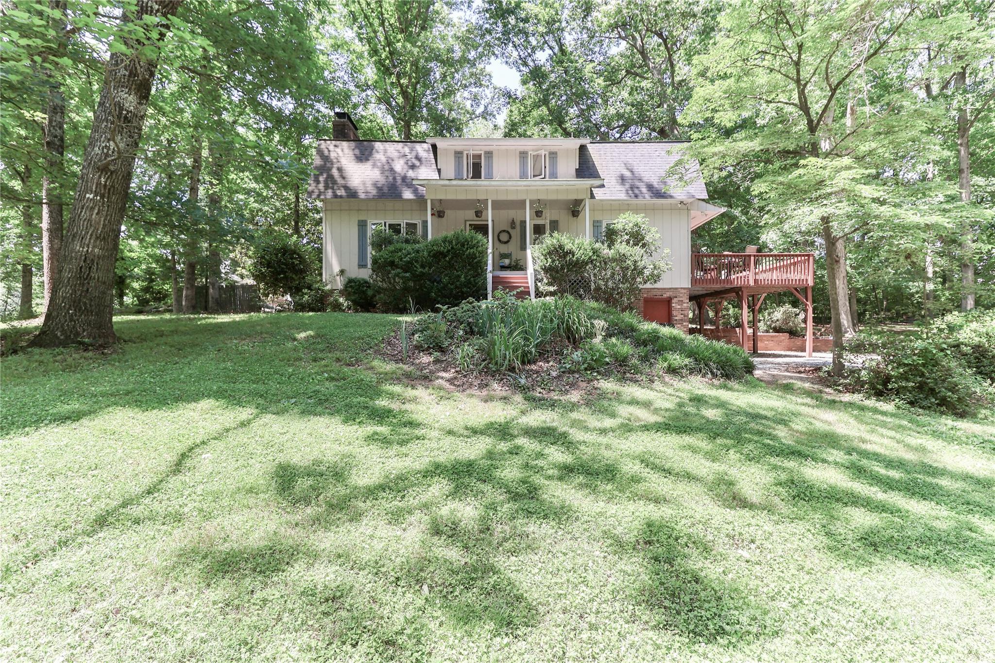 173 Rocky River Road Property Photo 3