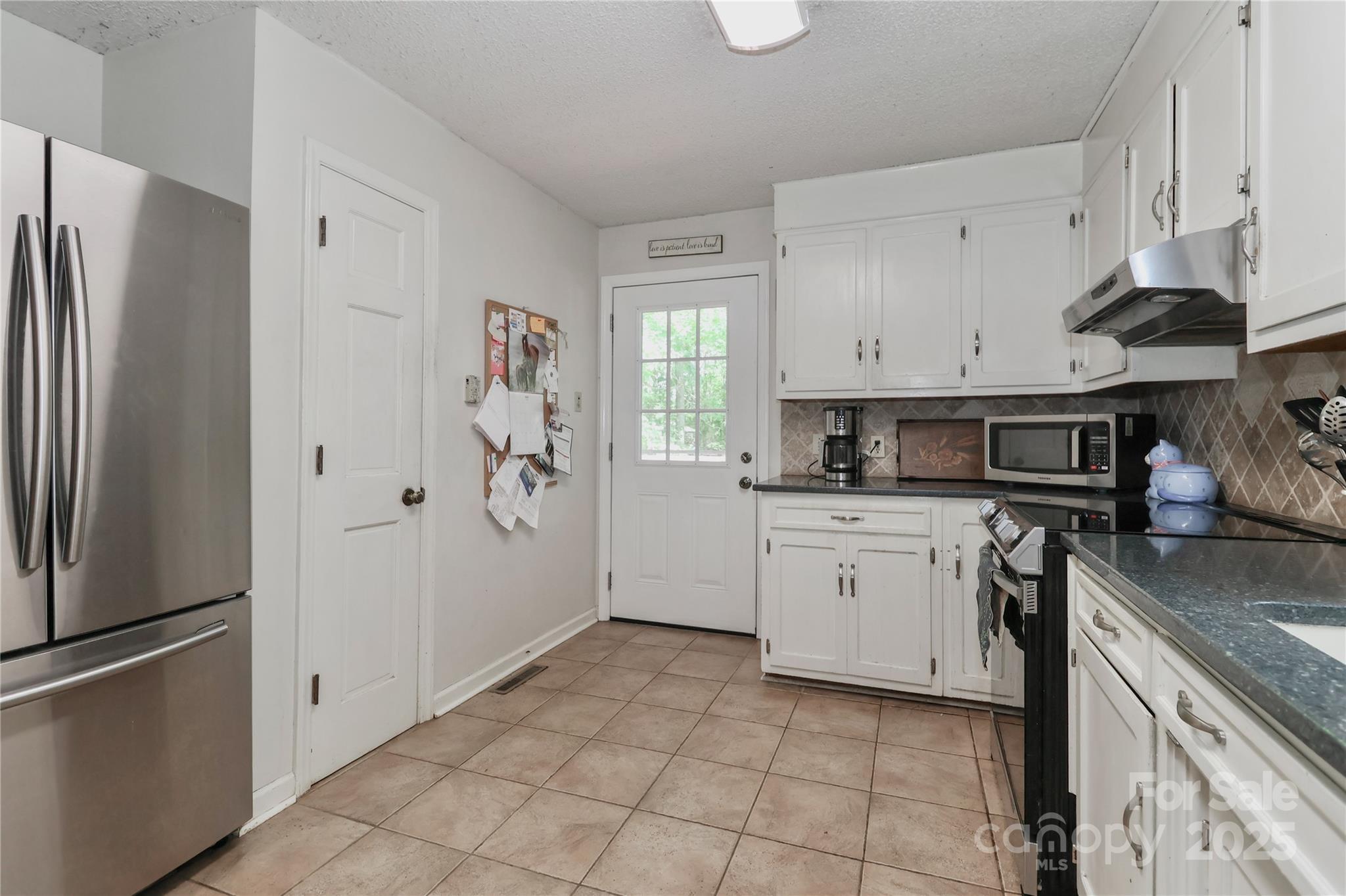 173 Rocky River Road Property Photo 13