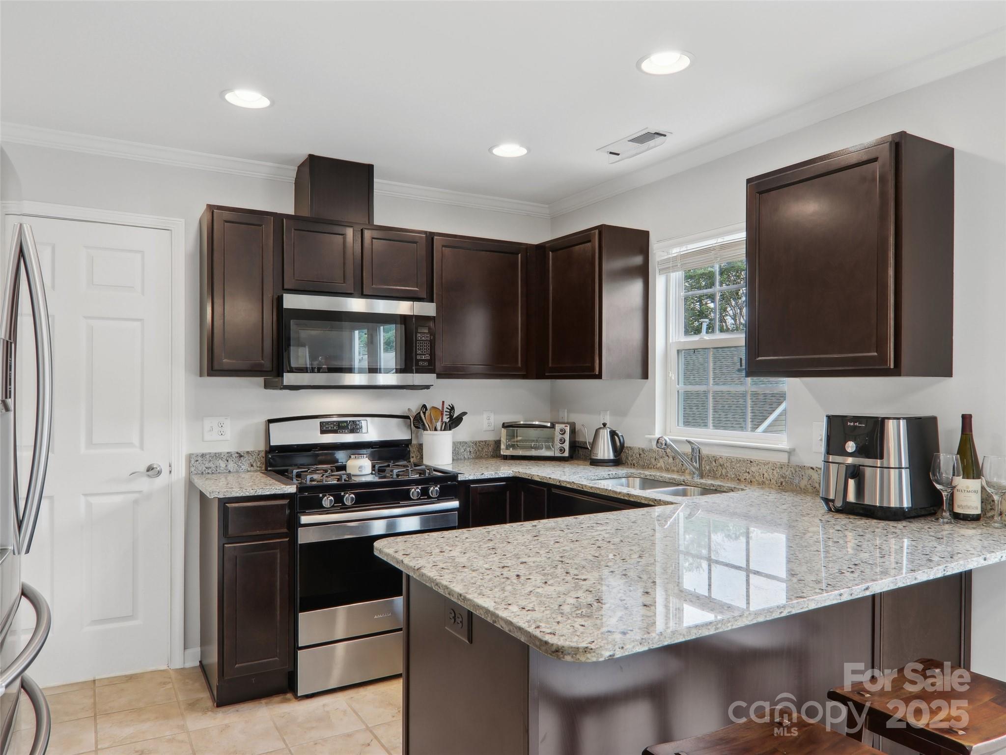 198 Alpine Ridge Drive Property Photo 17