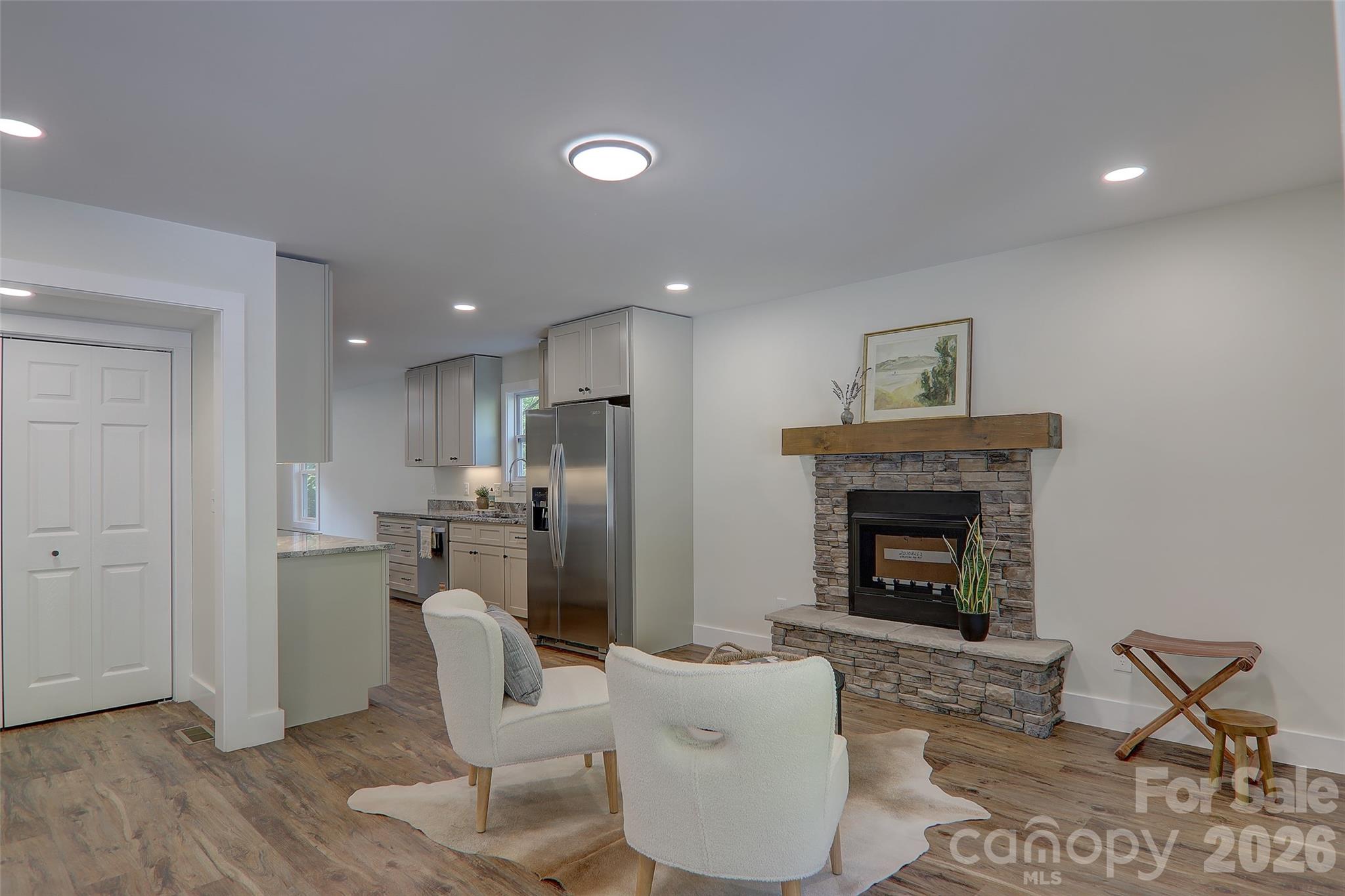 12 Whipoorwill Way Property Photo 8