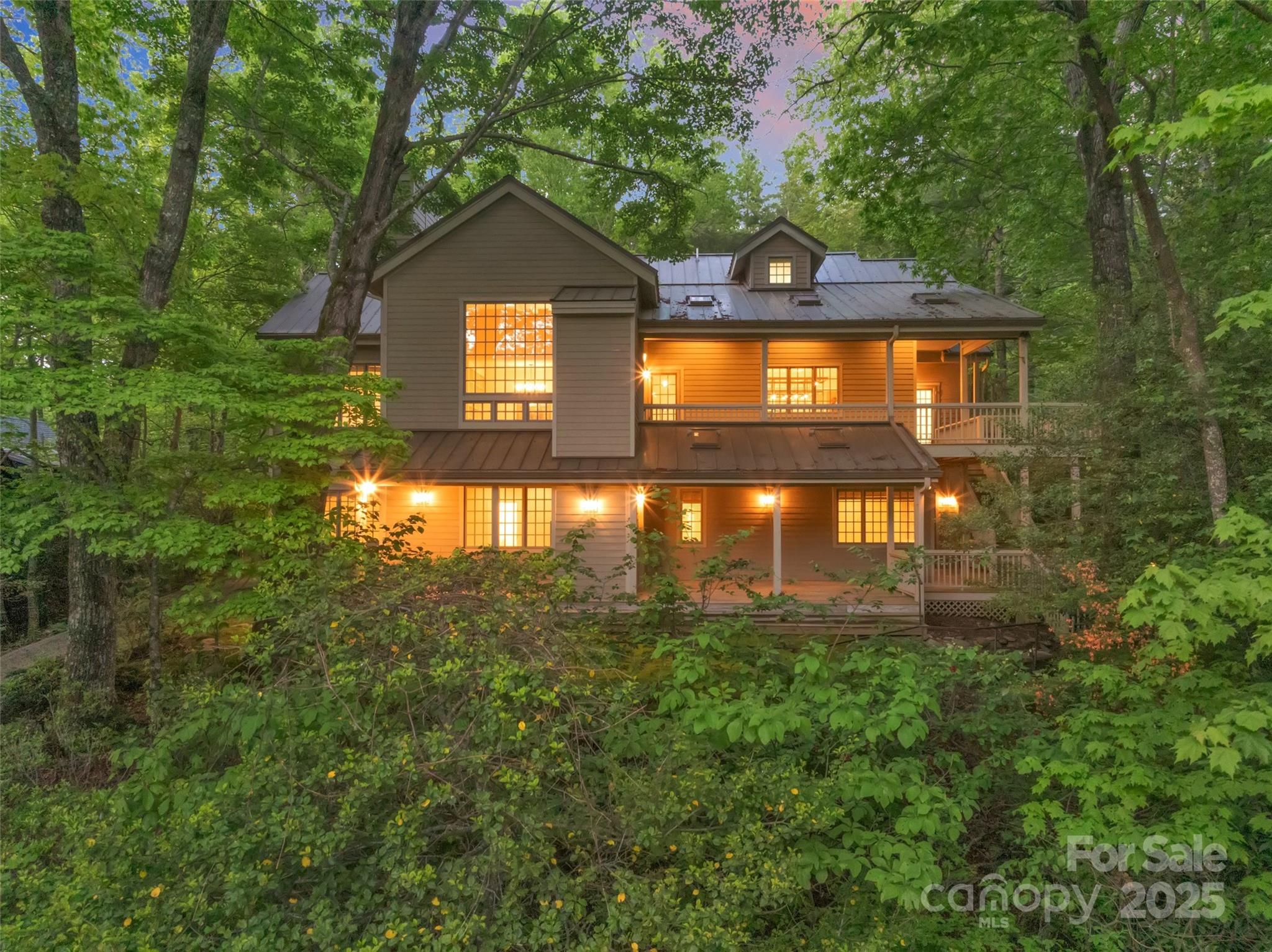 1957 & 1923 Cold Mountain Road Property Photo 6