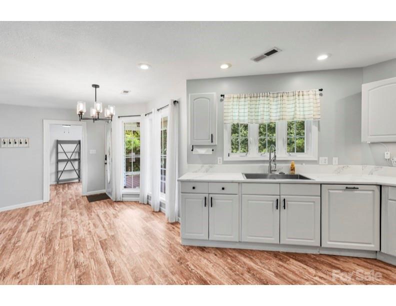 109 Meadow Run 26 Property Photo 14