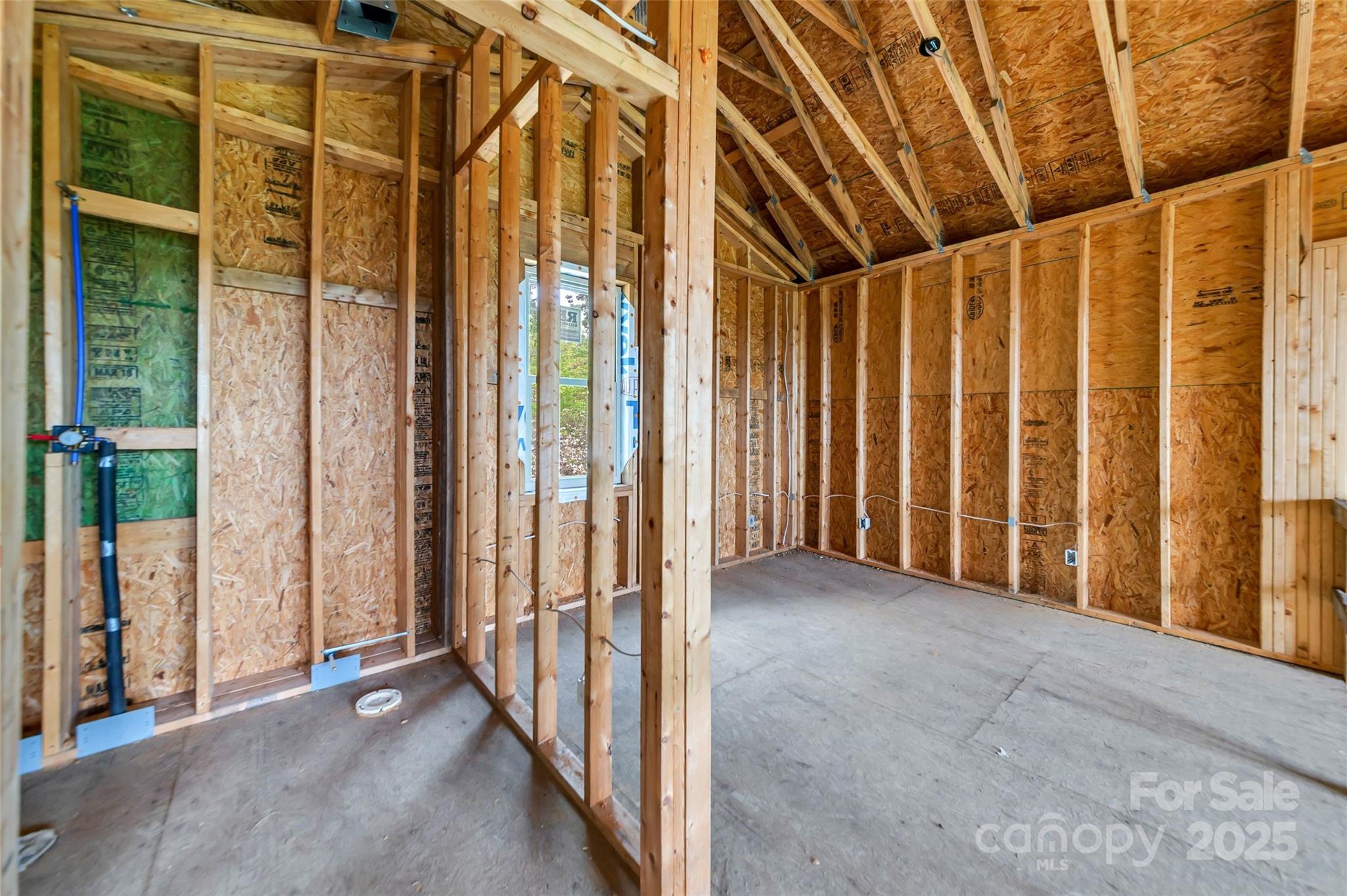 548 Wilderness Drive Property Photo 12