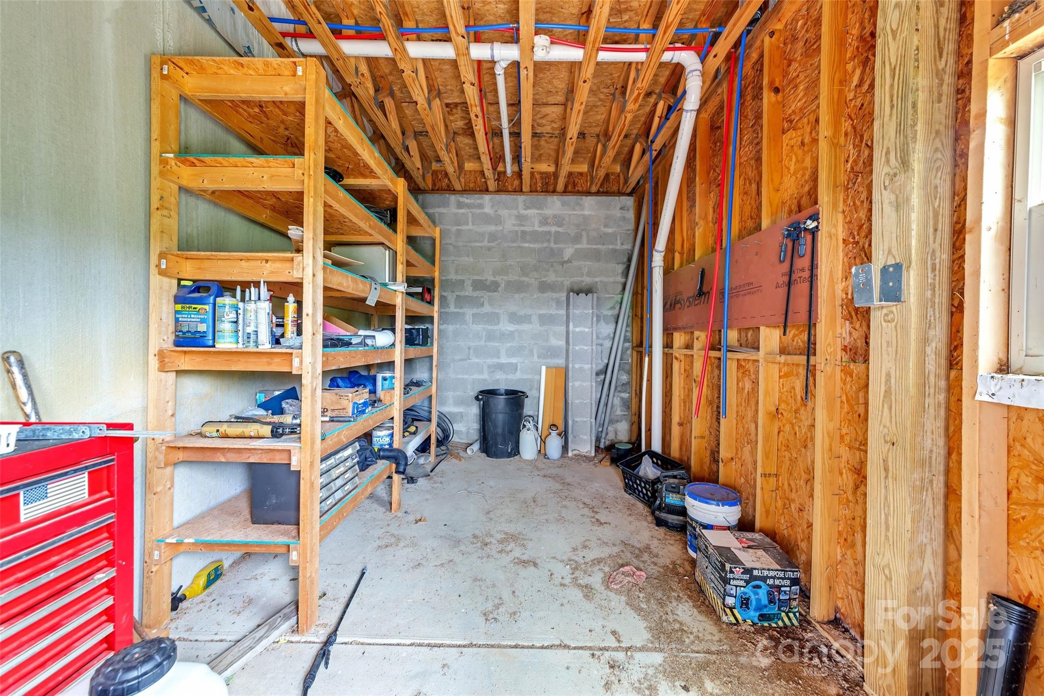 548 Wilderness Drive Property Photo 21