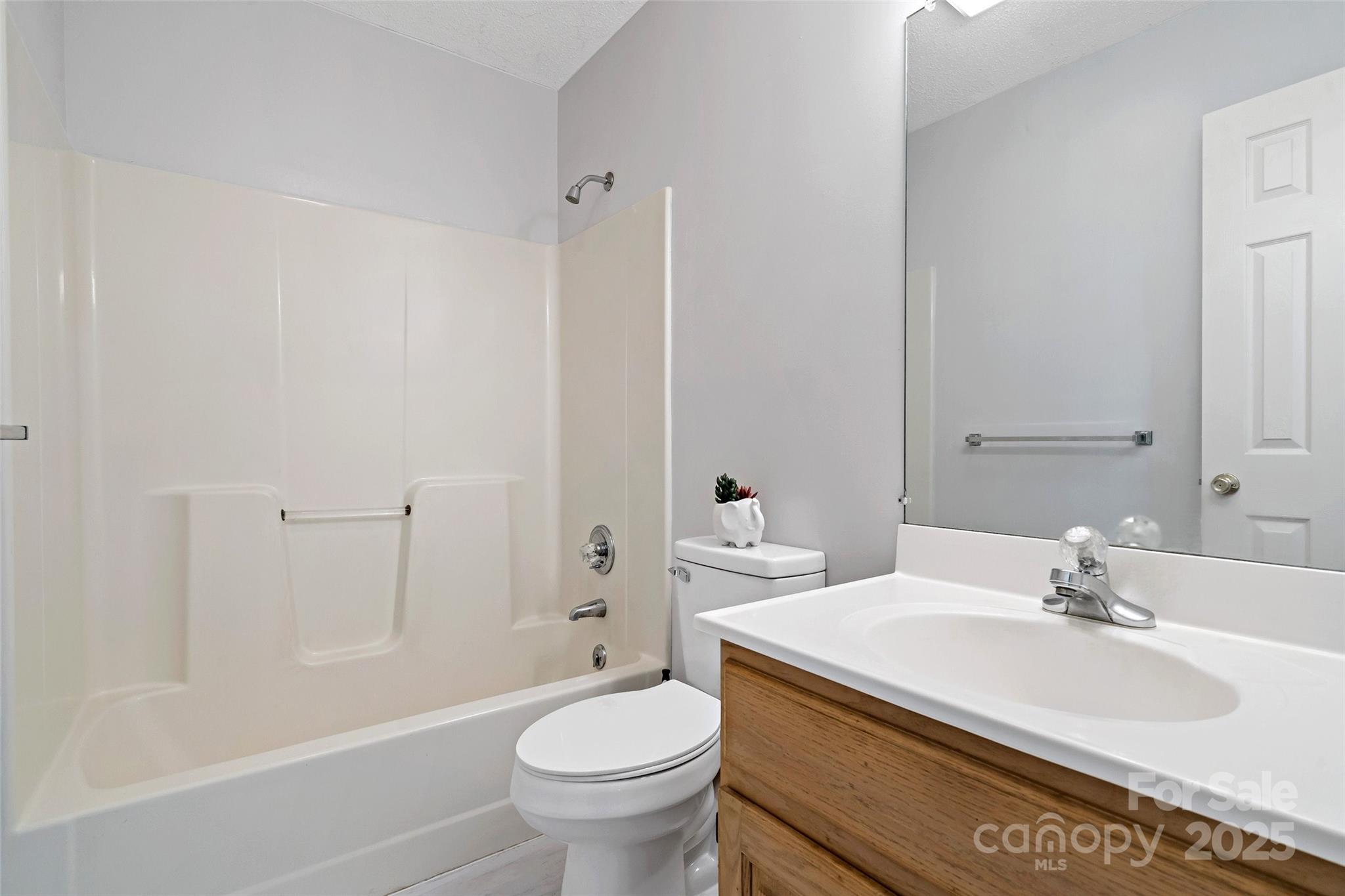 160 Whispering Pines Drive 160 Property Photo 16