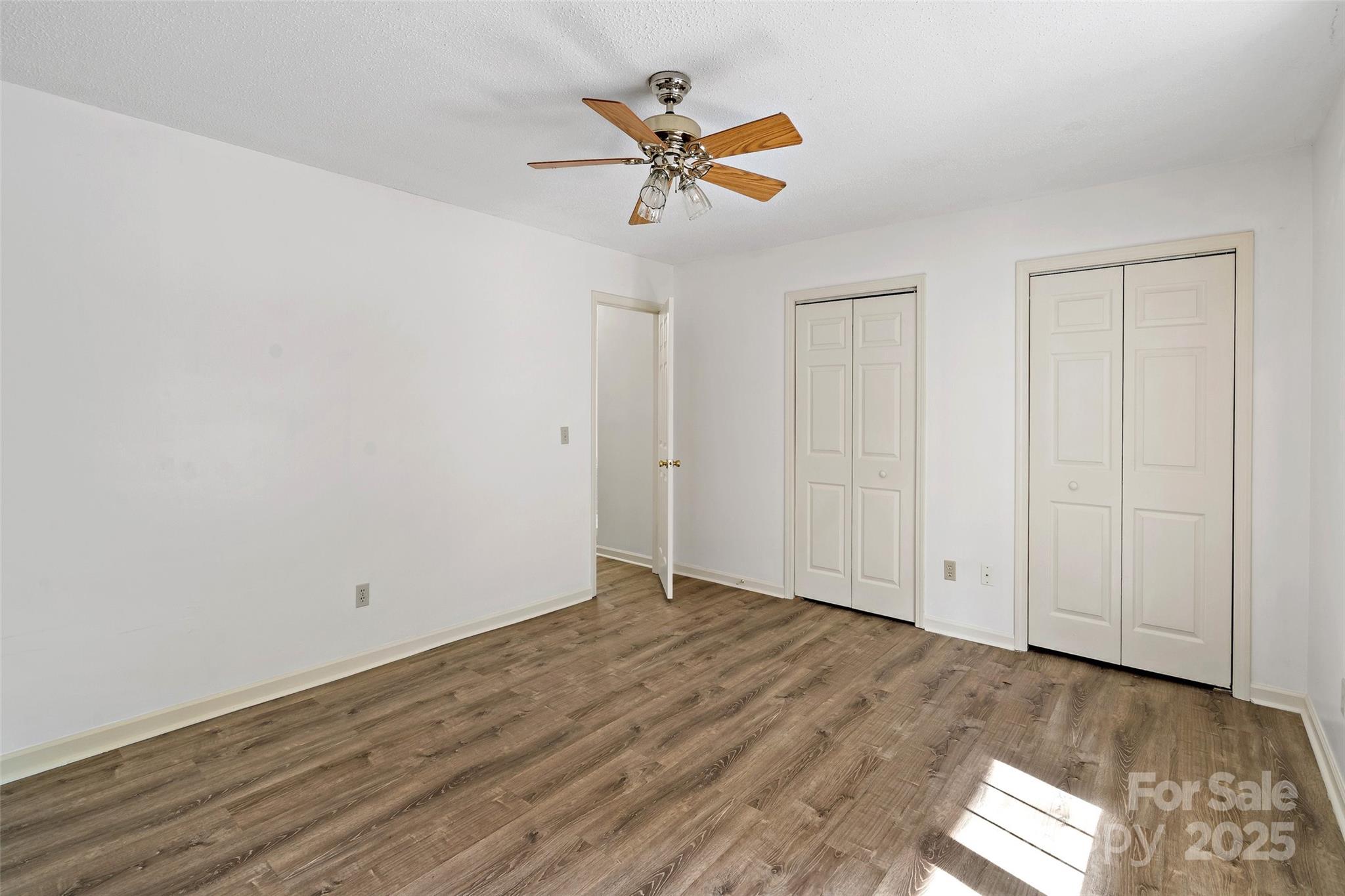 160 Whispering Pines Drive 160 Property Photo 19