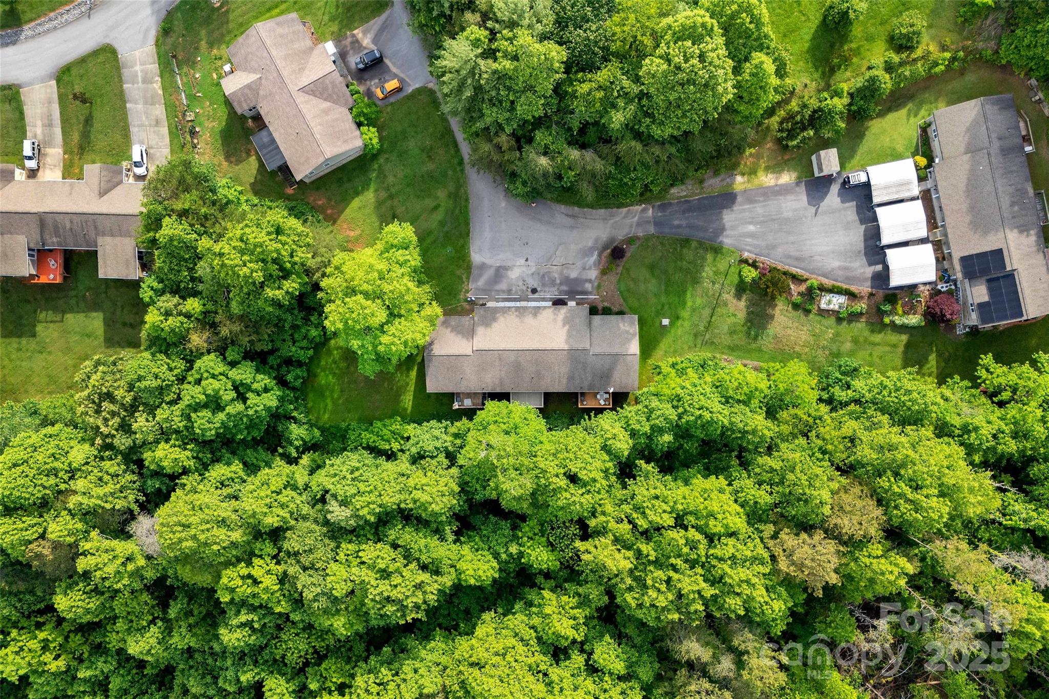 160 Whispering Pines Drive 160 Property Photo 27