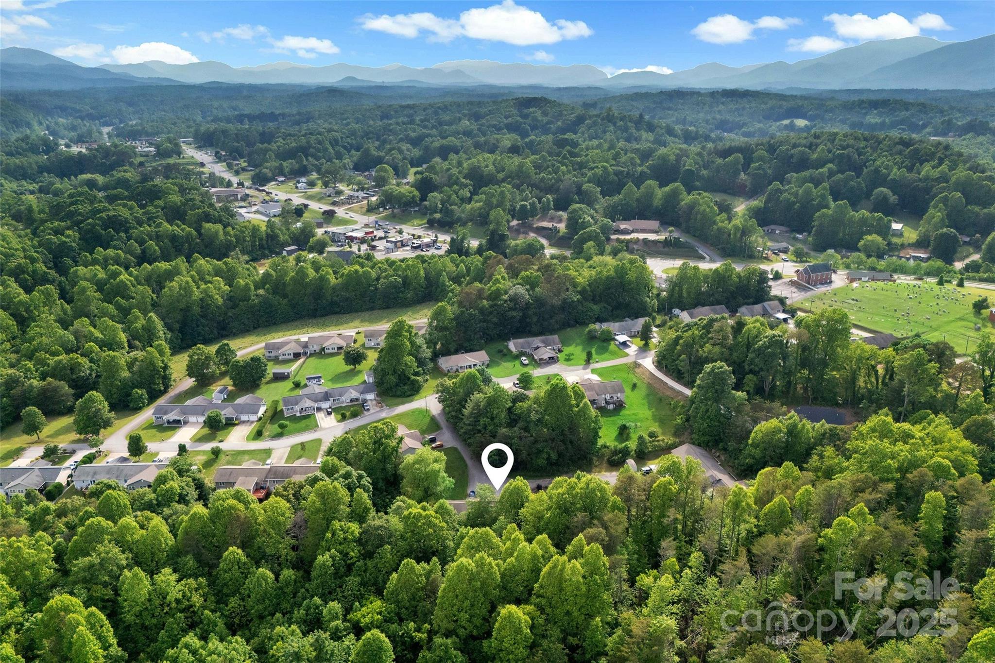 160 Whispering Pines Drive 160 Property Photo 28