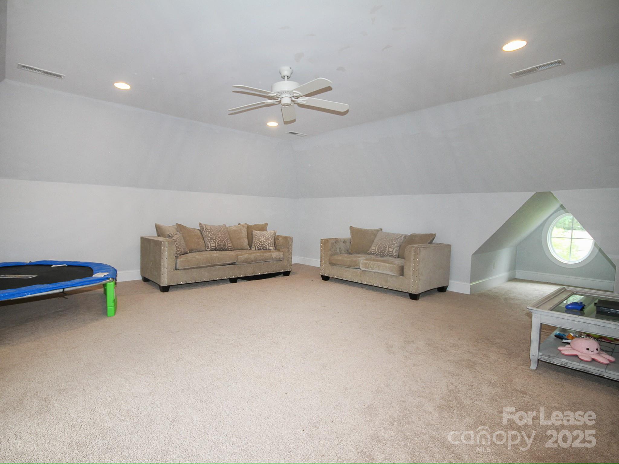 5528 Providence Road Property Photo 16