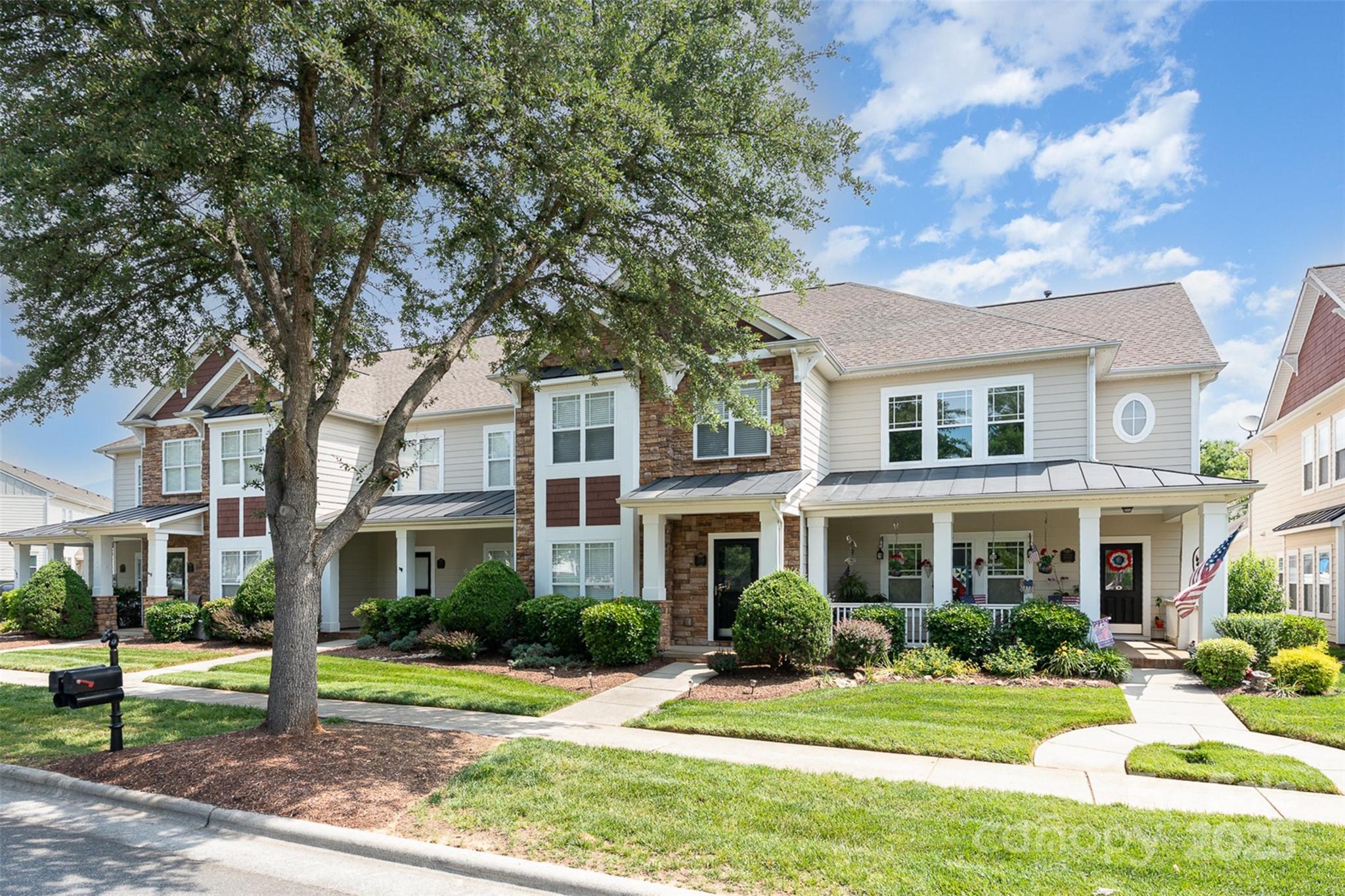 2324 Bonterra Boulevard Property Photo 1