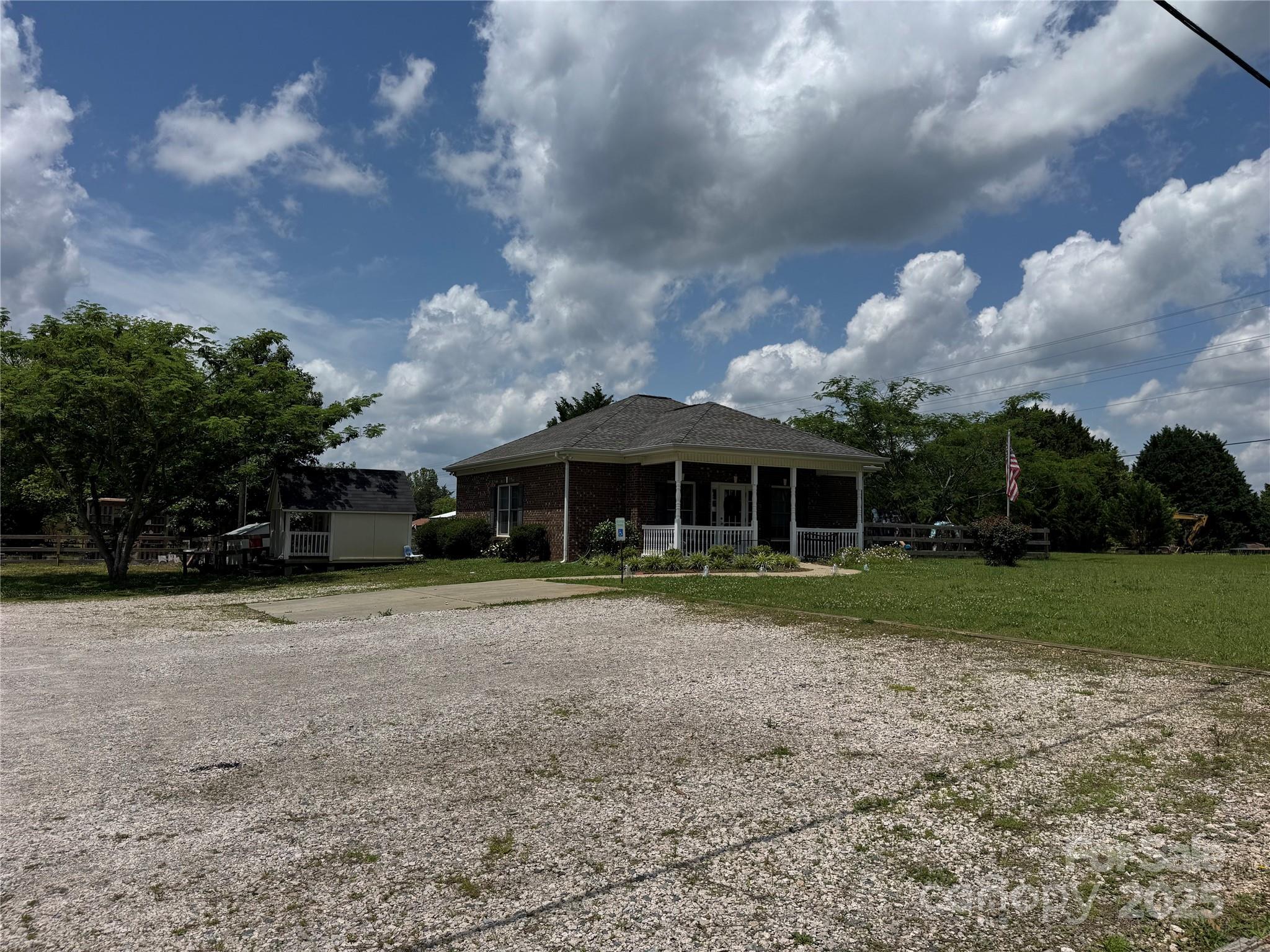1853 Lincoln Road Property Photo 1