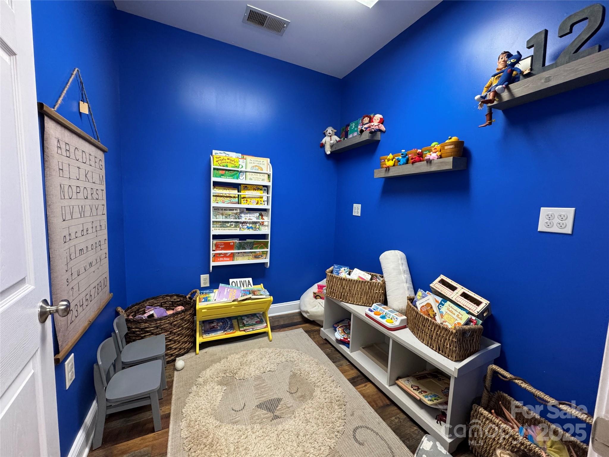 1853 Lincoln Road Property Photo 13