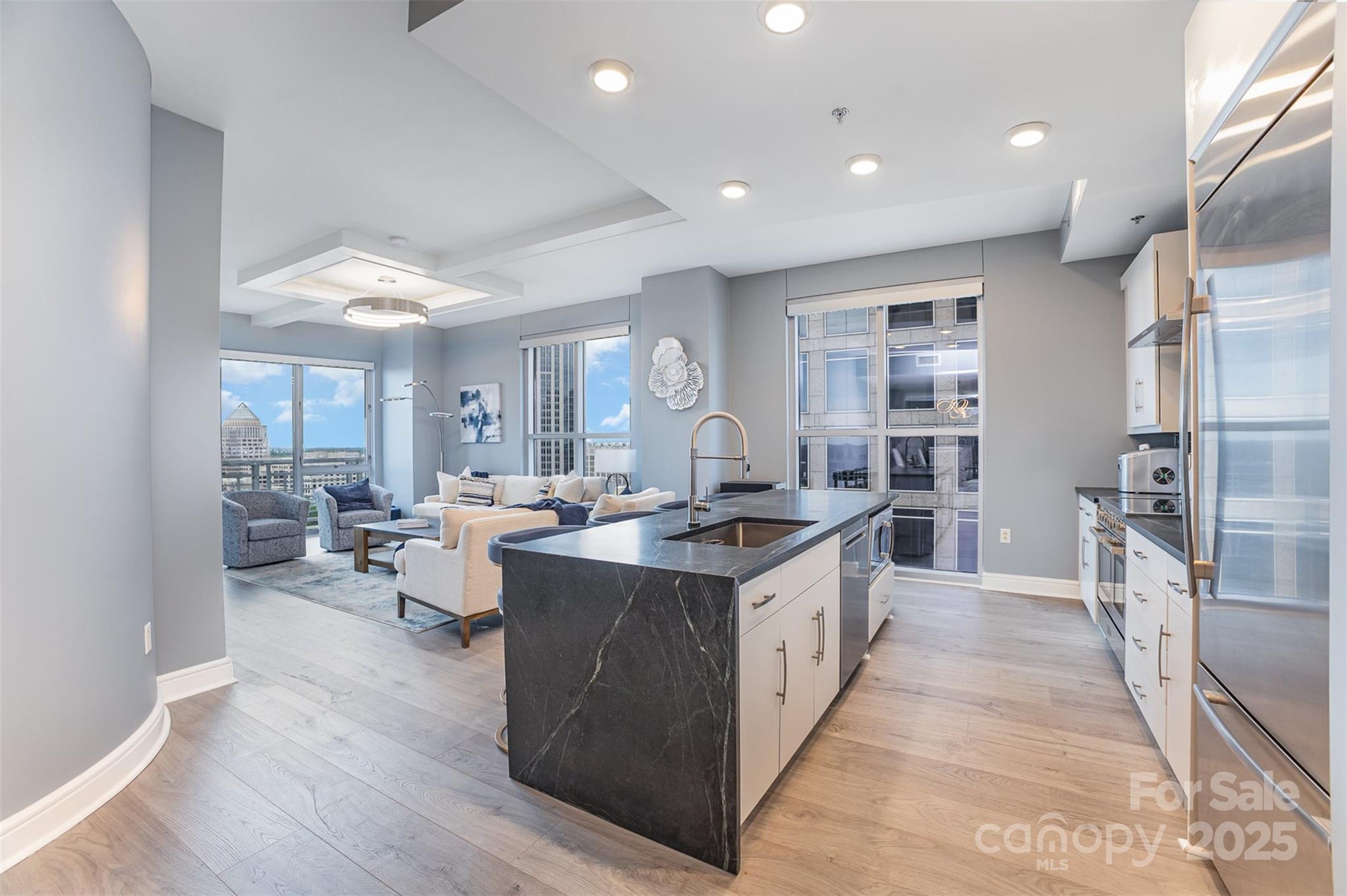 333 W Trade Street 1500 Property Photo 1