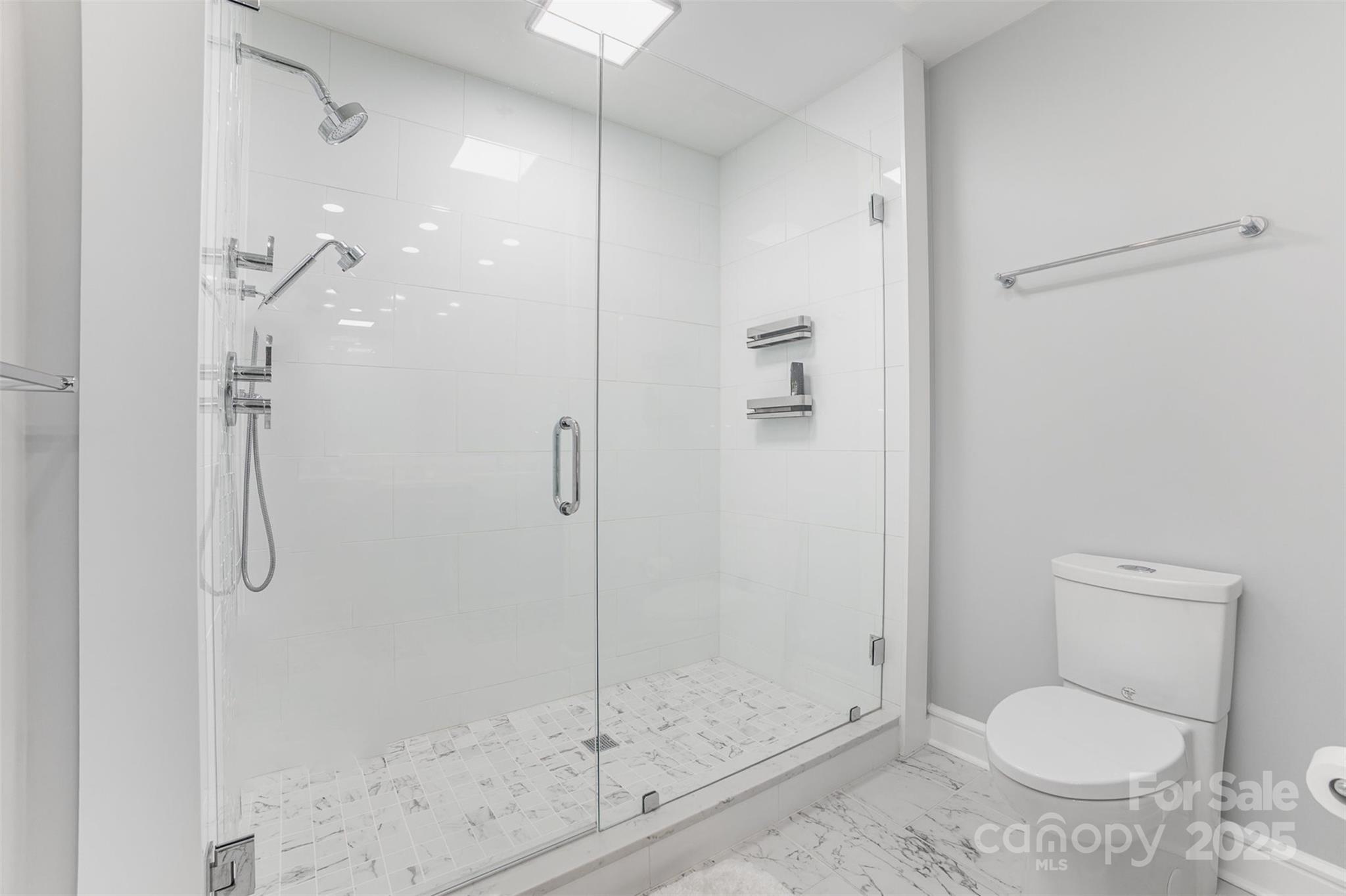 333 W Trade Street 1500 Property Photo 14