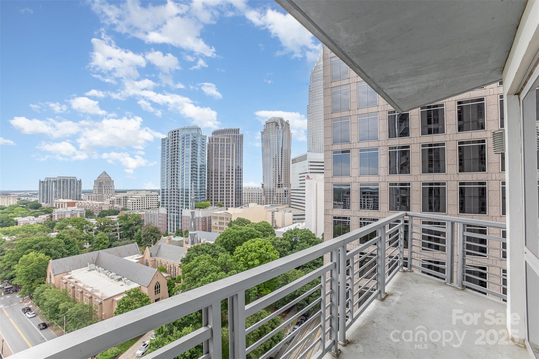 333 W Trade Street 1500 Property Photo 18