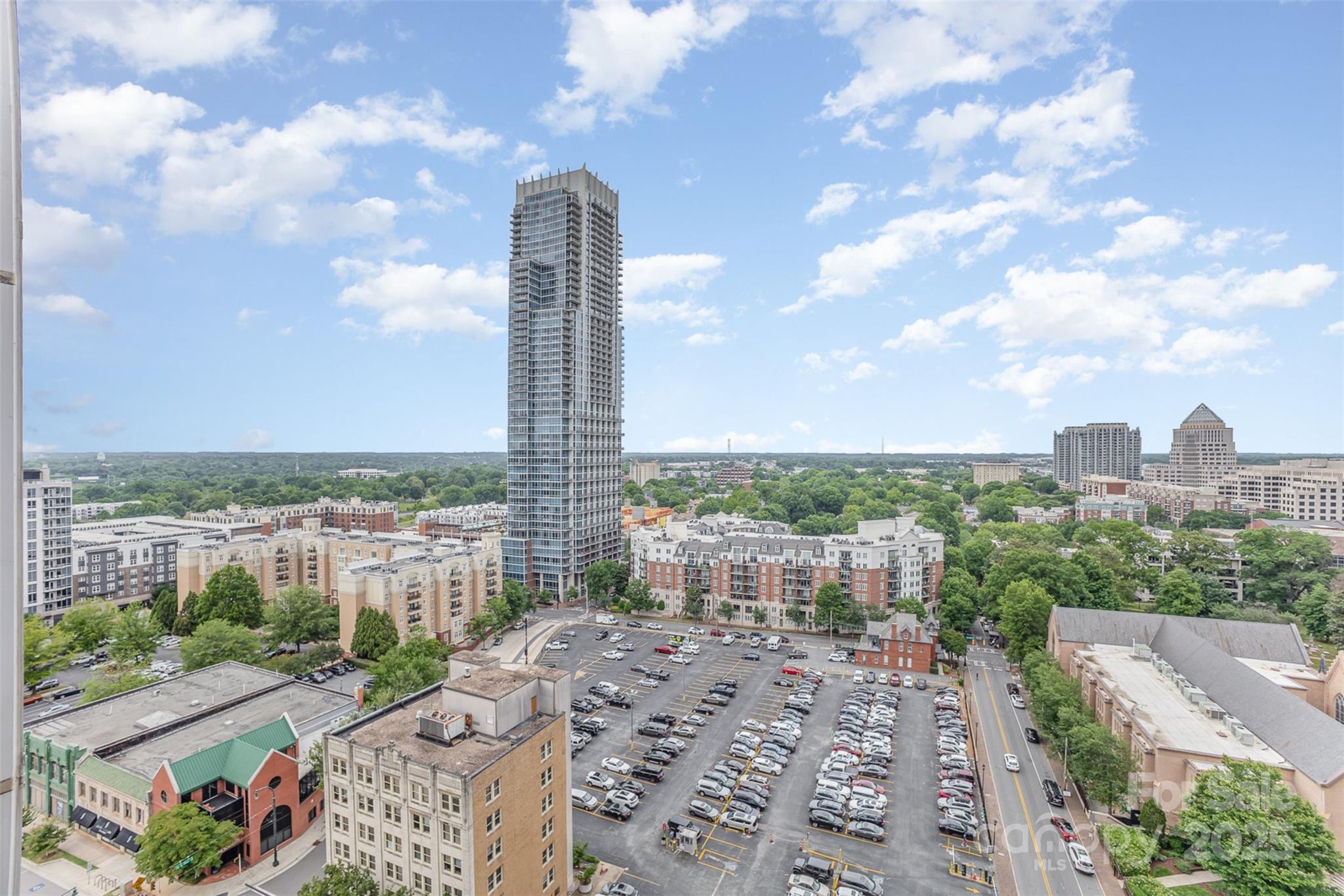 333 W Trade Street 1500 Property Photo 20