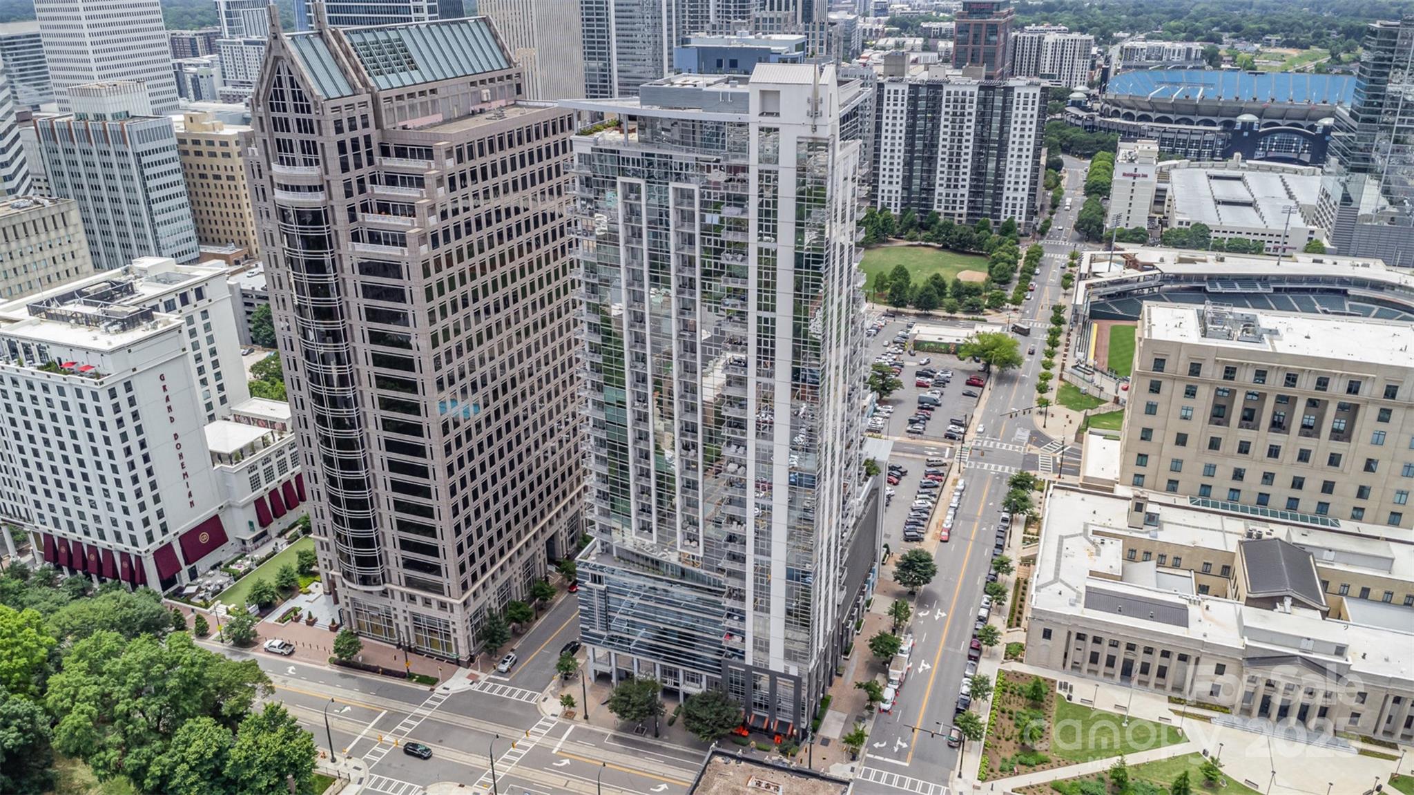 333 W Trade Street 1500 Property Photo 35