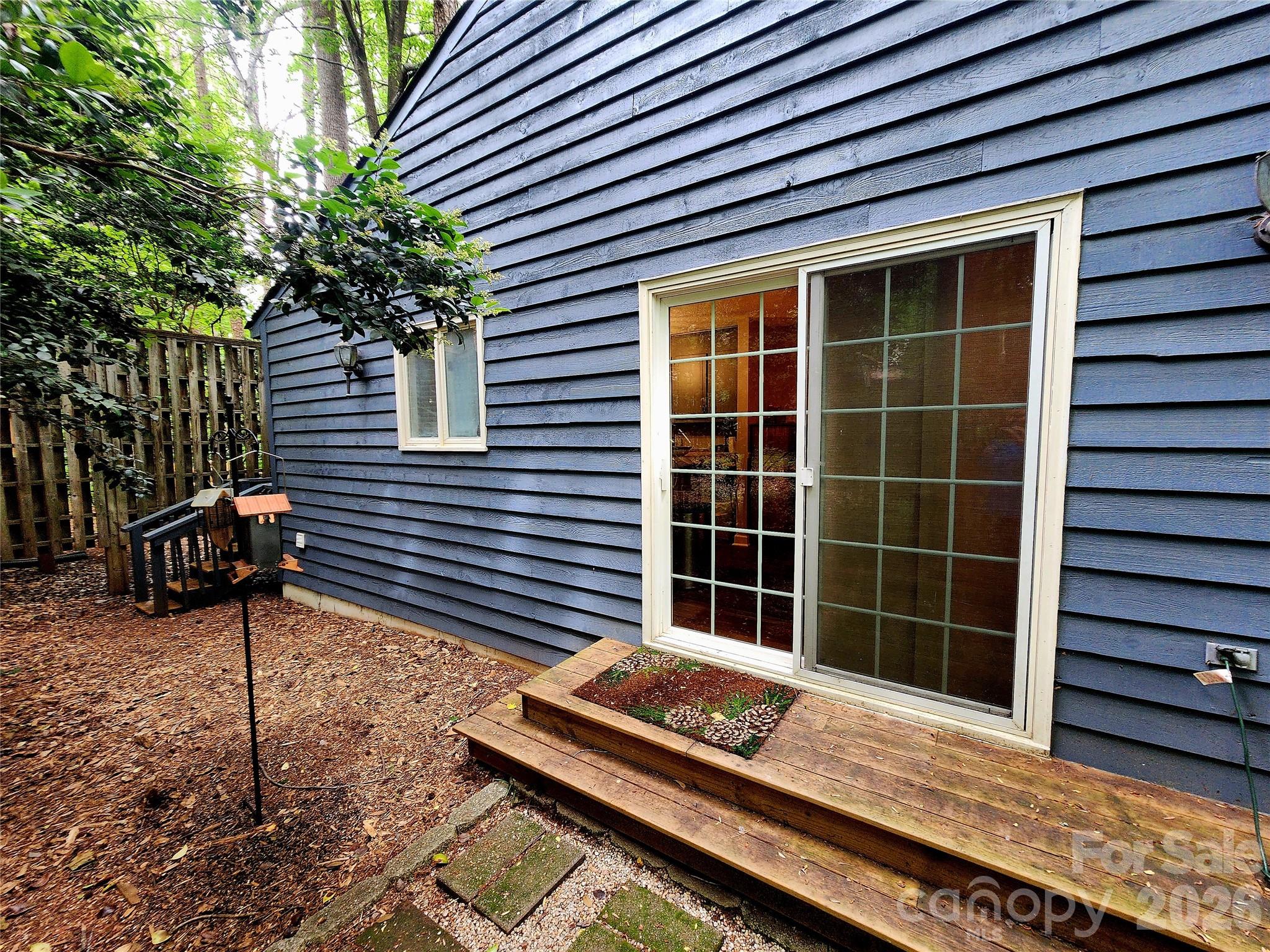 2800 Patio Lane Property Photo 6