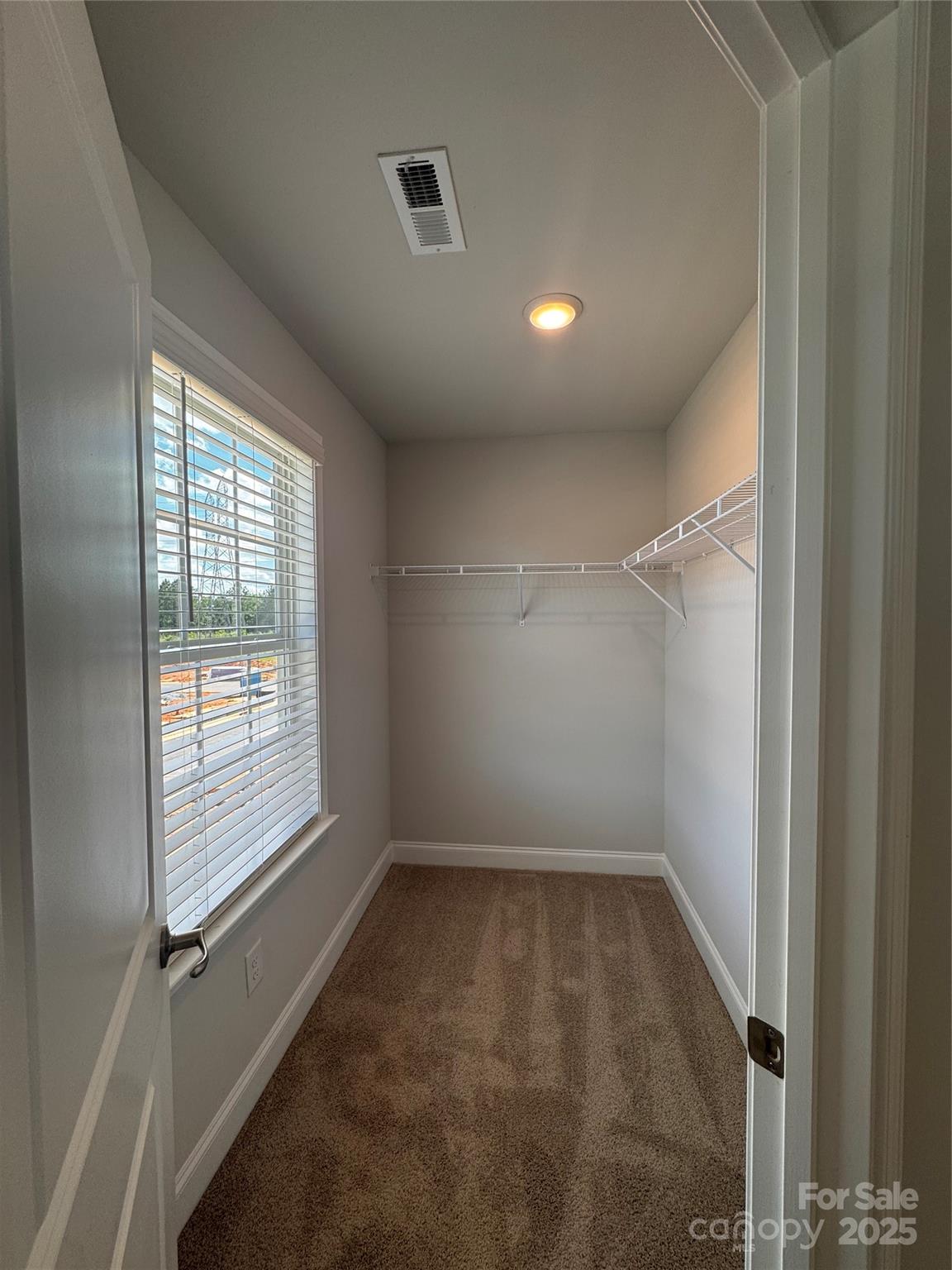 4029 Port Richmond Avenue 6 Property Photo 12