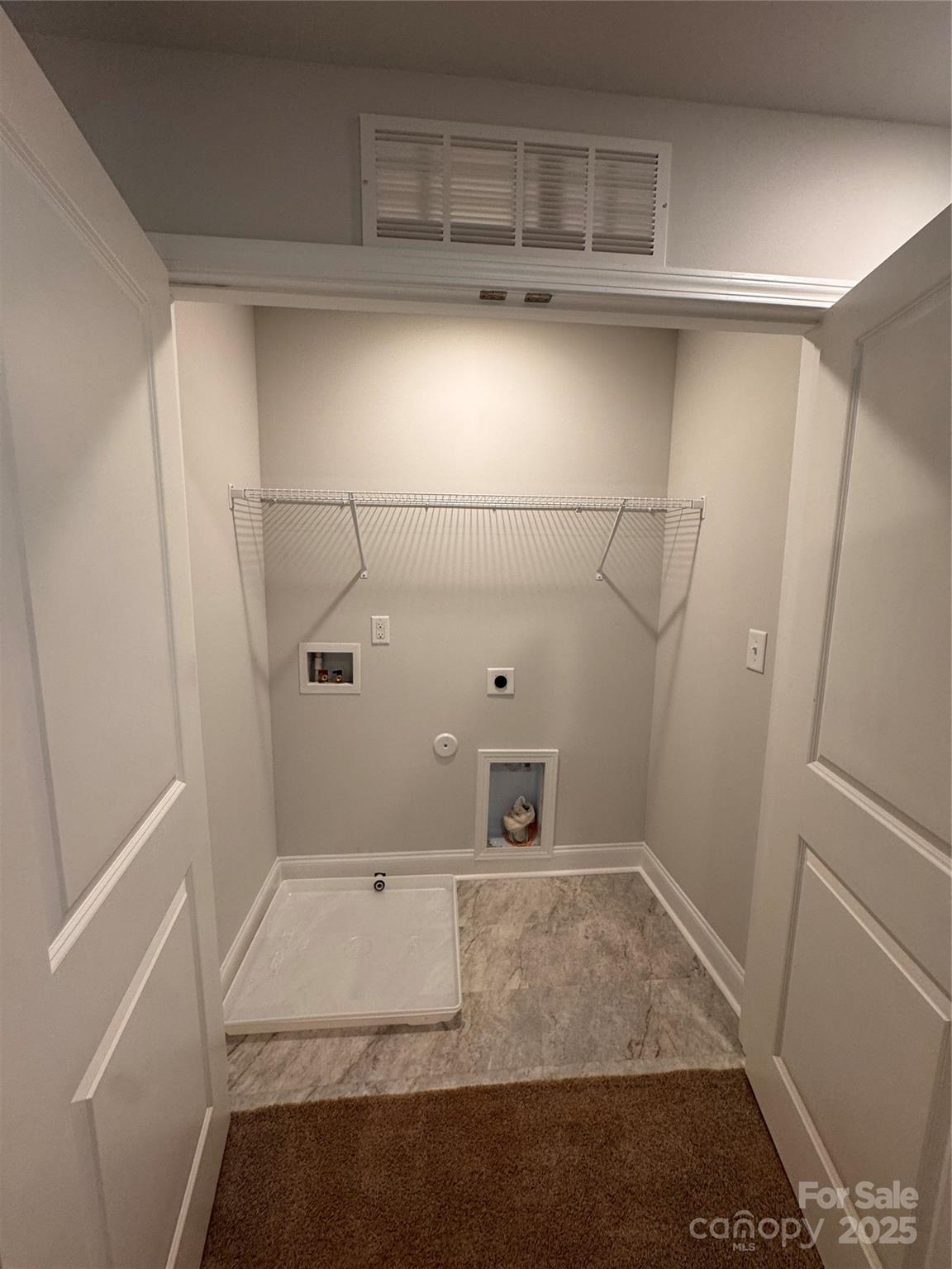 4029 Port Richmond Avenue 6 Property Photo 15