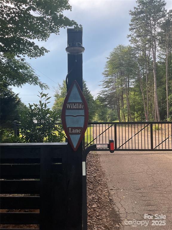 4995 Wildlife Lane 1 Property Photo 9