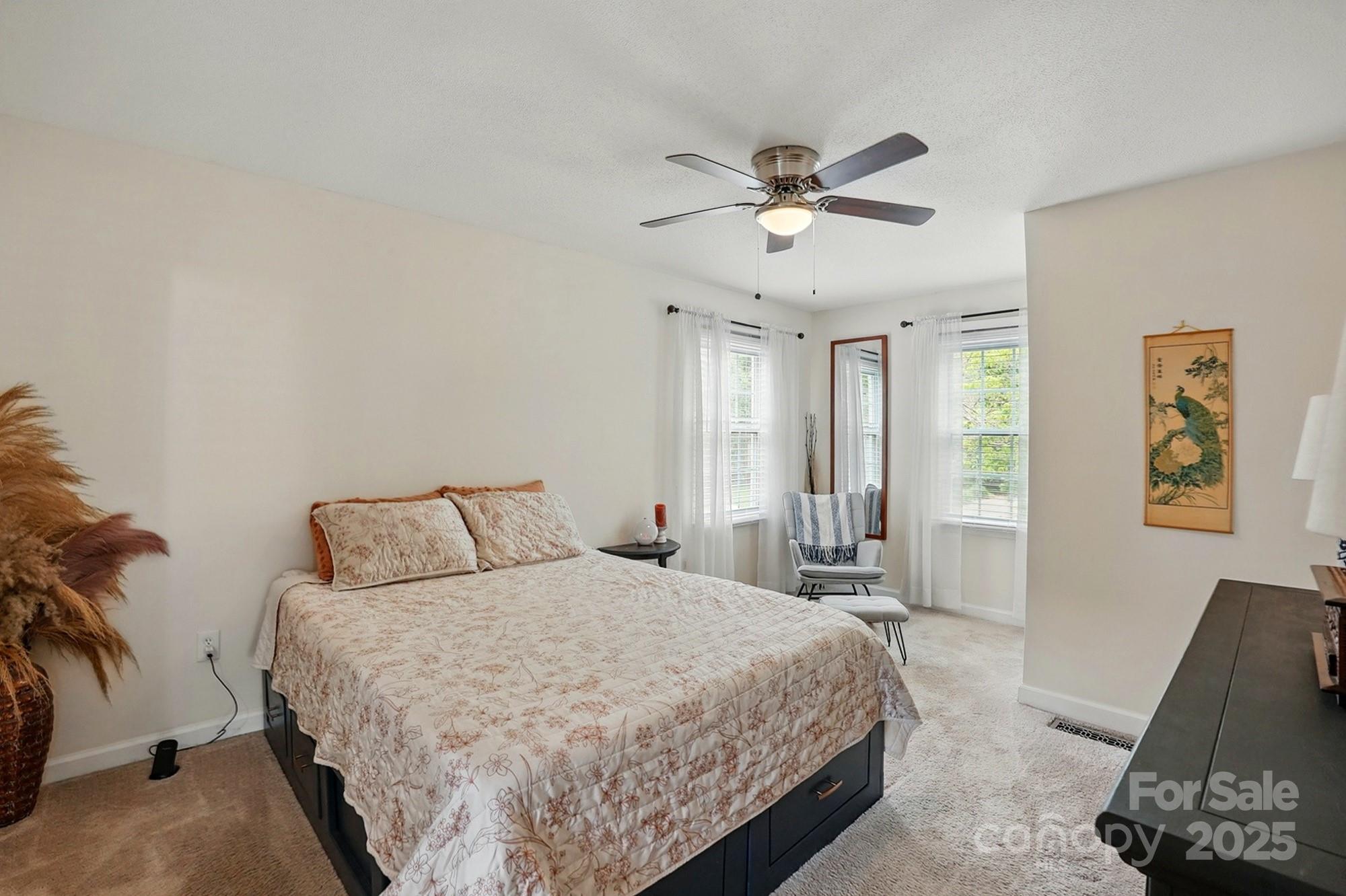 314 Sunnywood Lane Property Photo 10