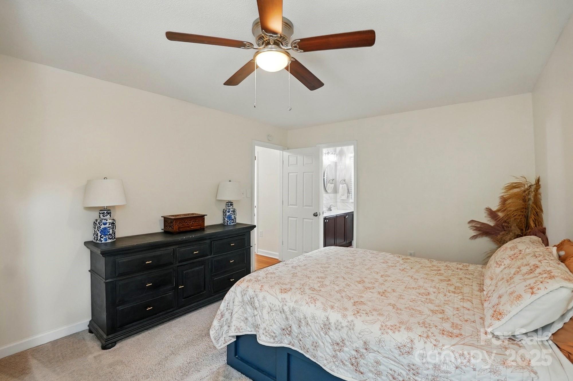314 Sunnywood Lane Property Photo 11