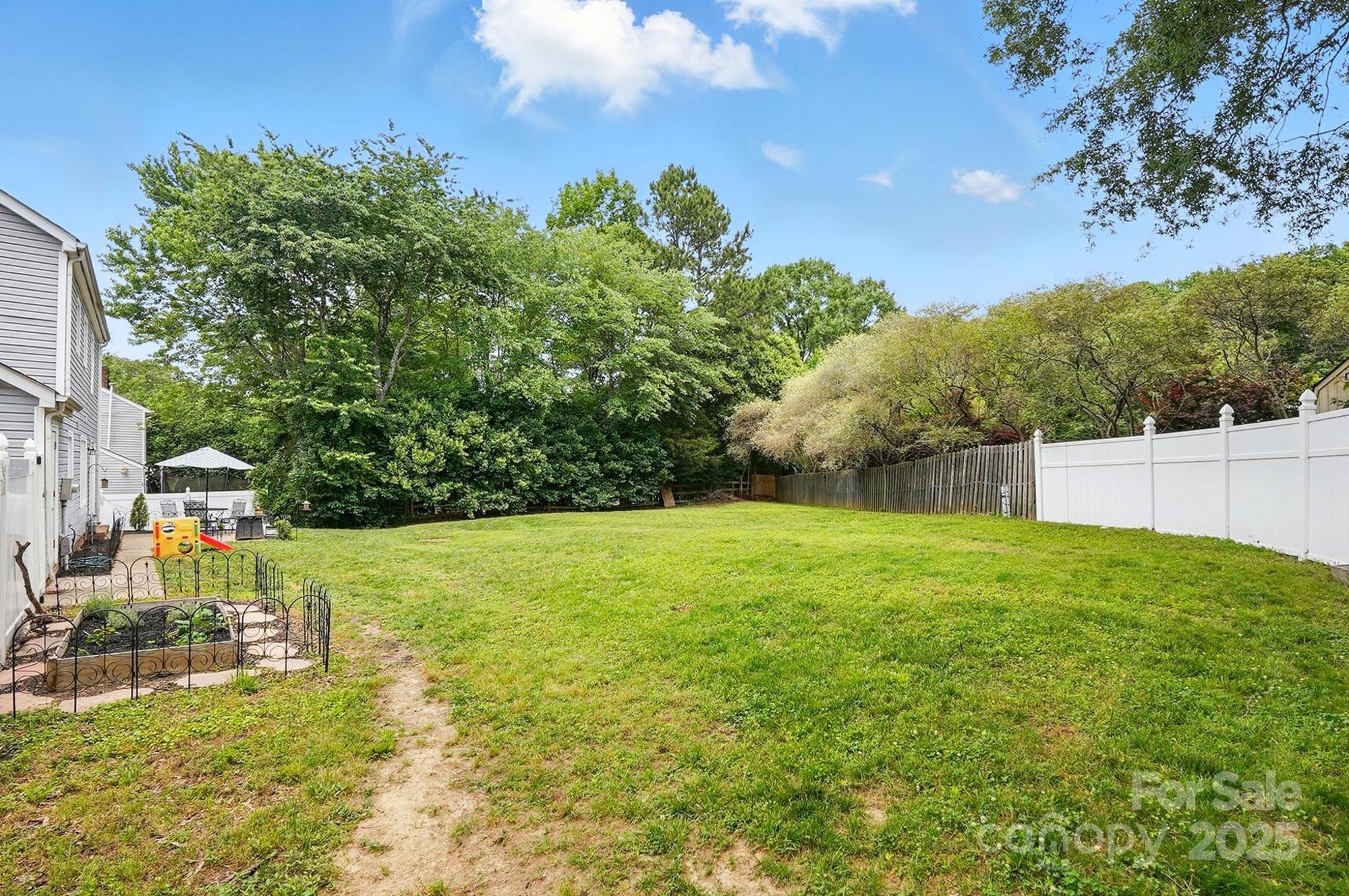 314 Sunnywood Lane Property Photo 19