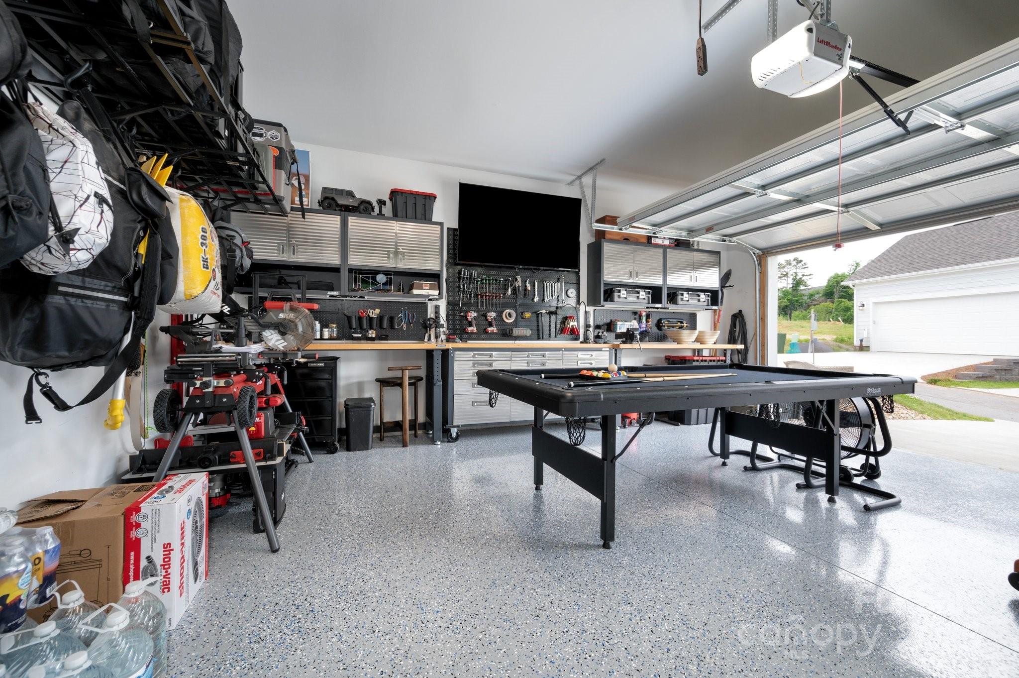 58 Walnut Springs Drive Property Photo 4