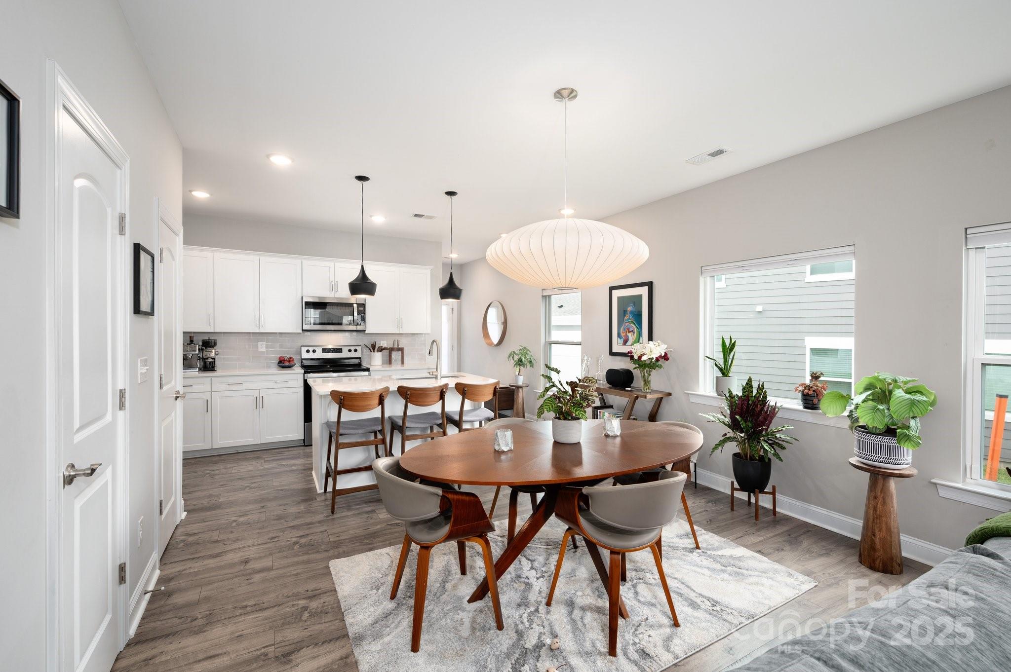 58 Walnut Springs Drive Property Photo 7