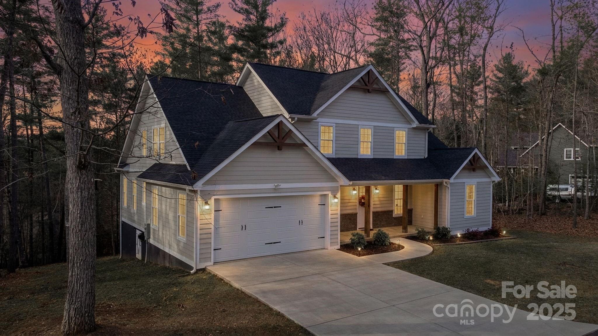 690 Settlers Trail Property Photo 3