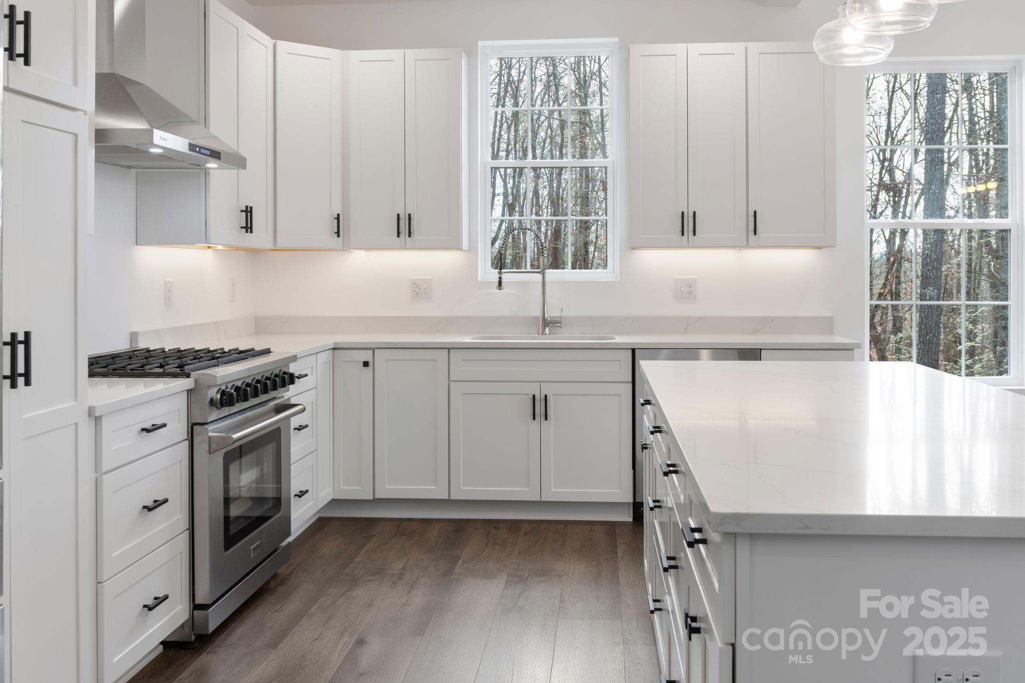 690 Settlers Trail Property Photo 20