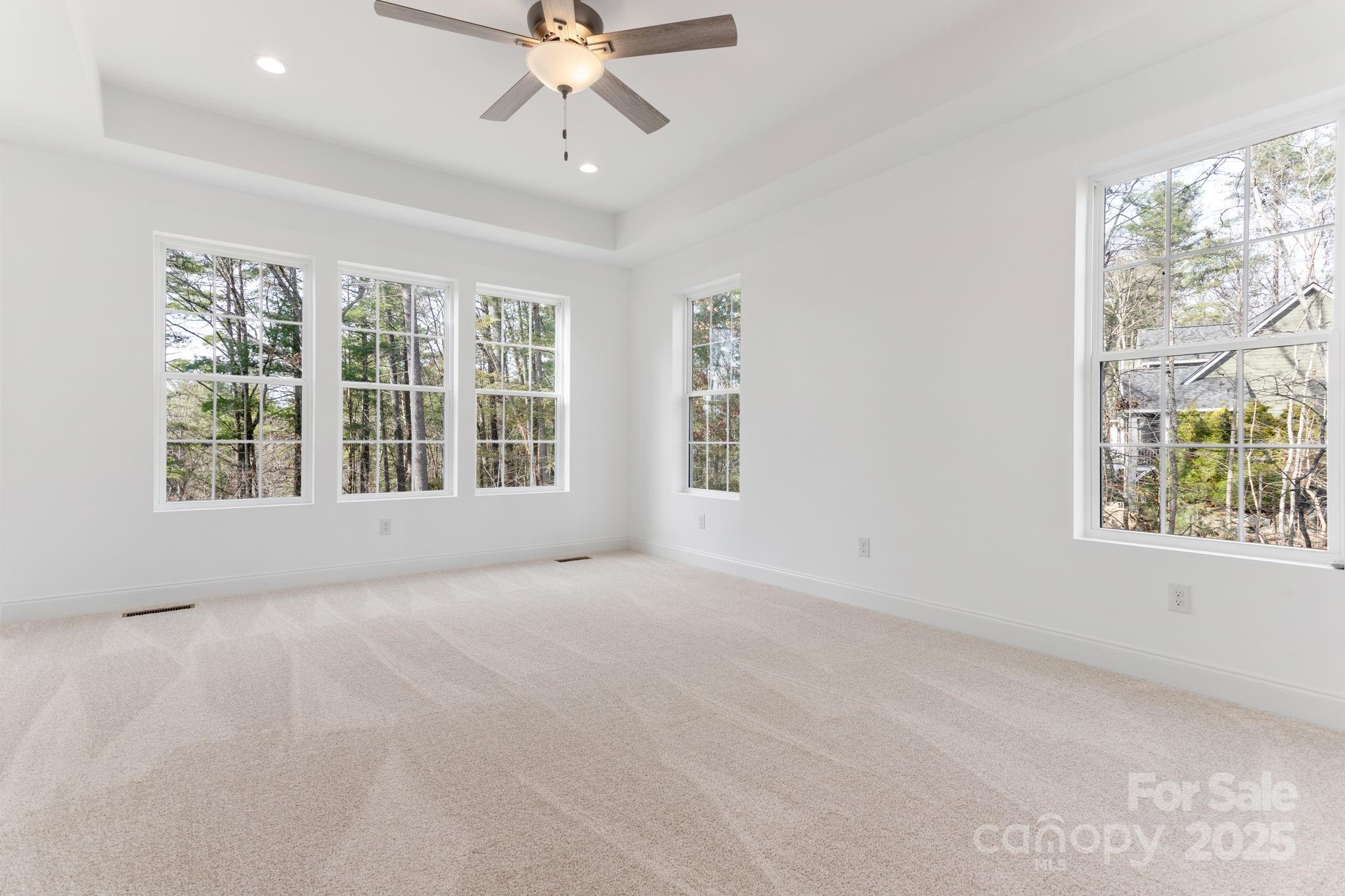 690 Settlers Trail Property Photo 25