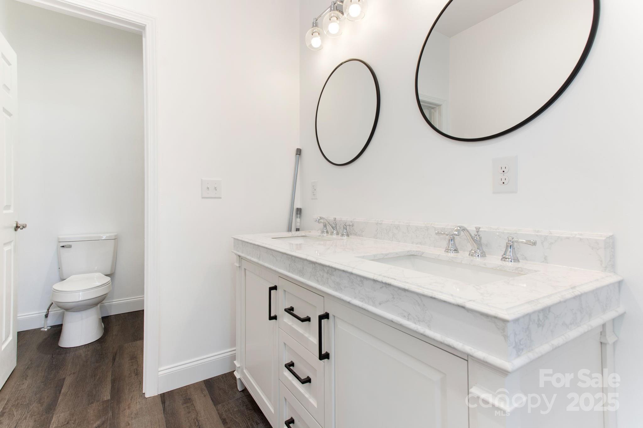 690 Settlers Trail Property Photo 40