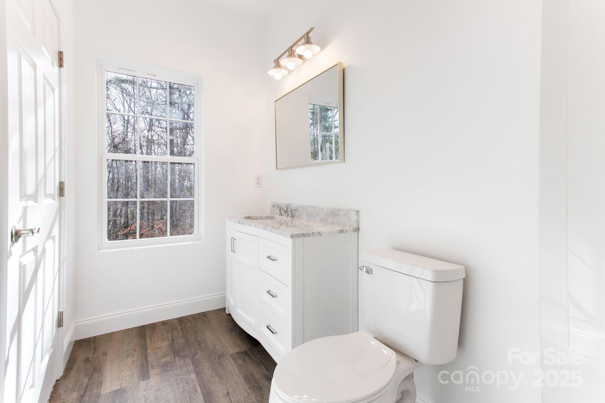 690 Settlers Trail Property Photo 44