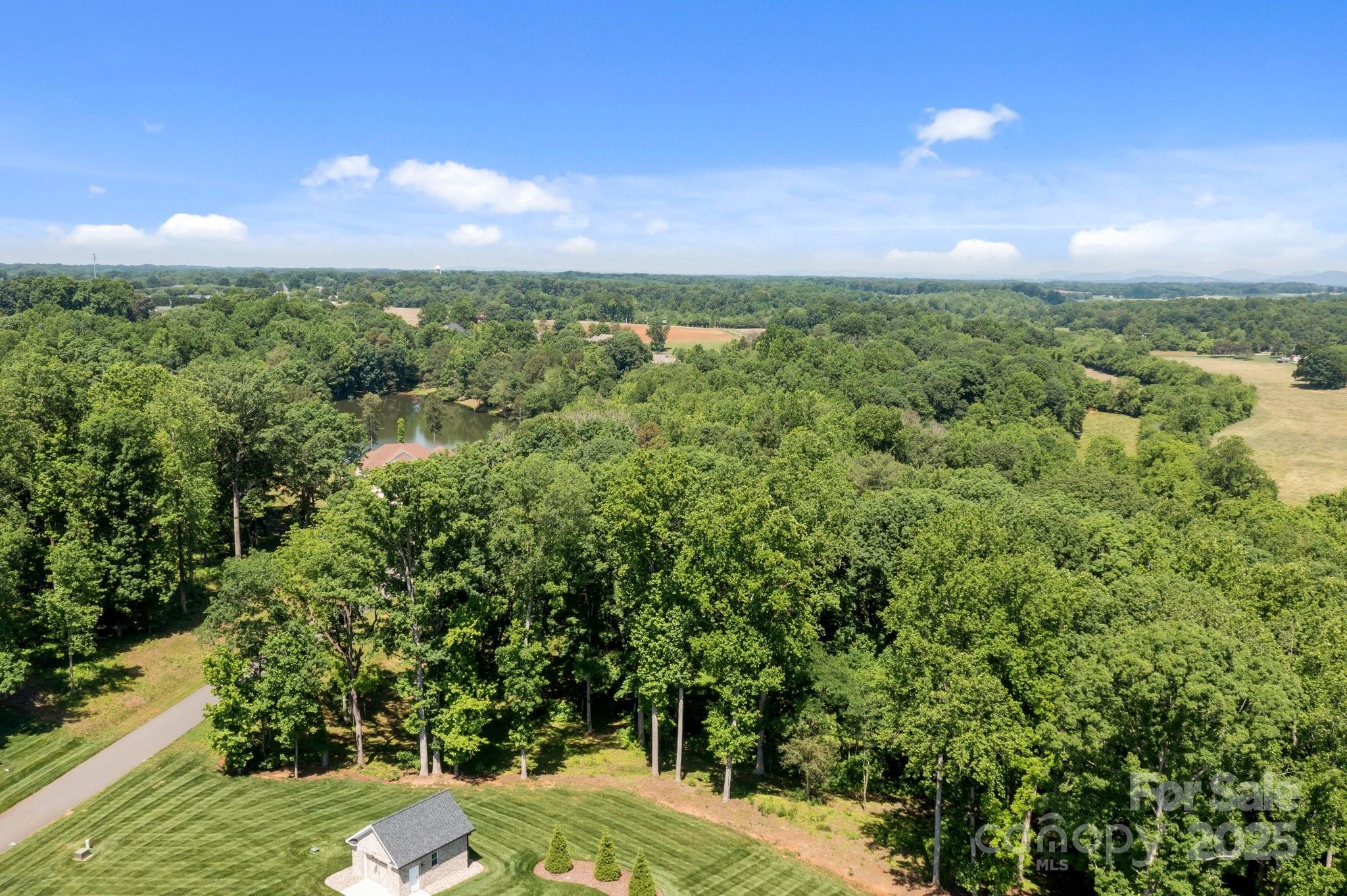 128 Backrush Court Property Photo 7