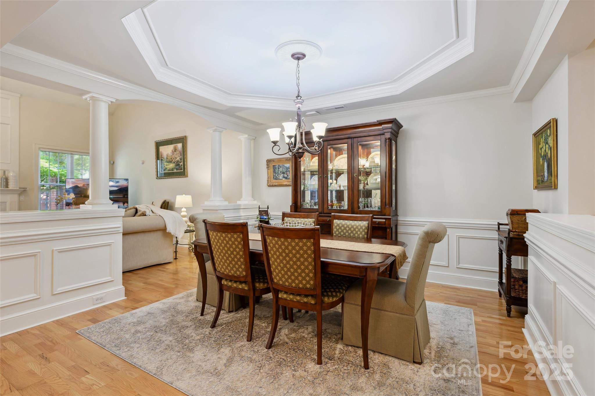 3128 Ethereal Lane Property Photo 7