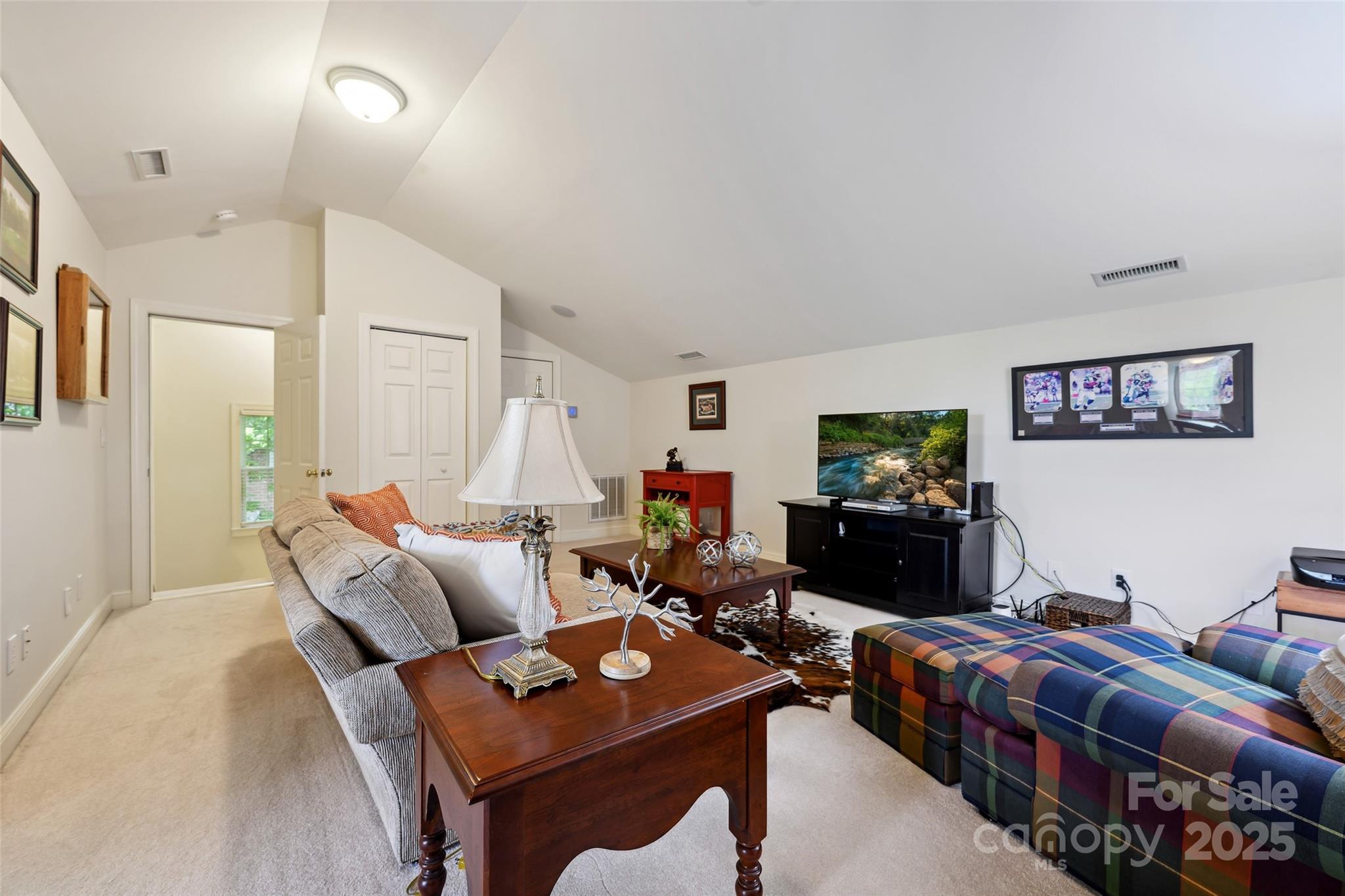 3128 Ethereal Lane Property Photo 22
