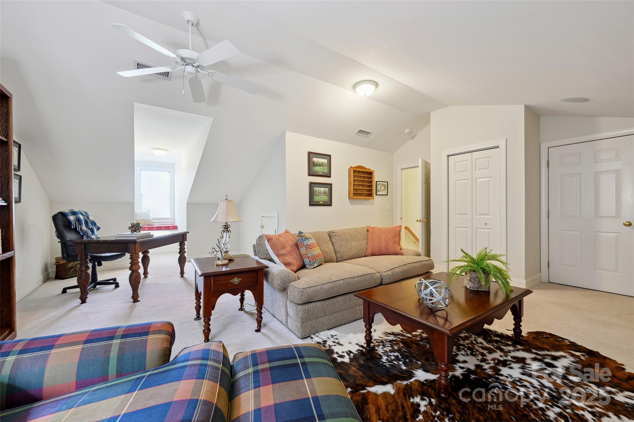 3128 Ethereal Lane Property Photo 25