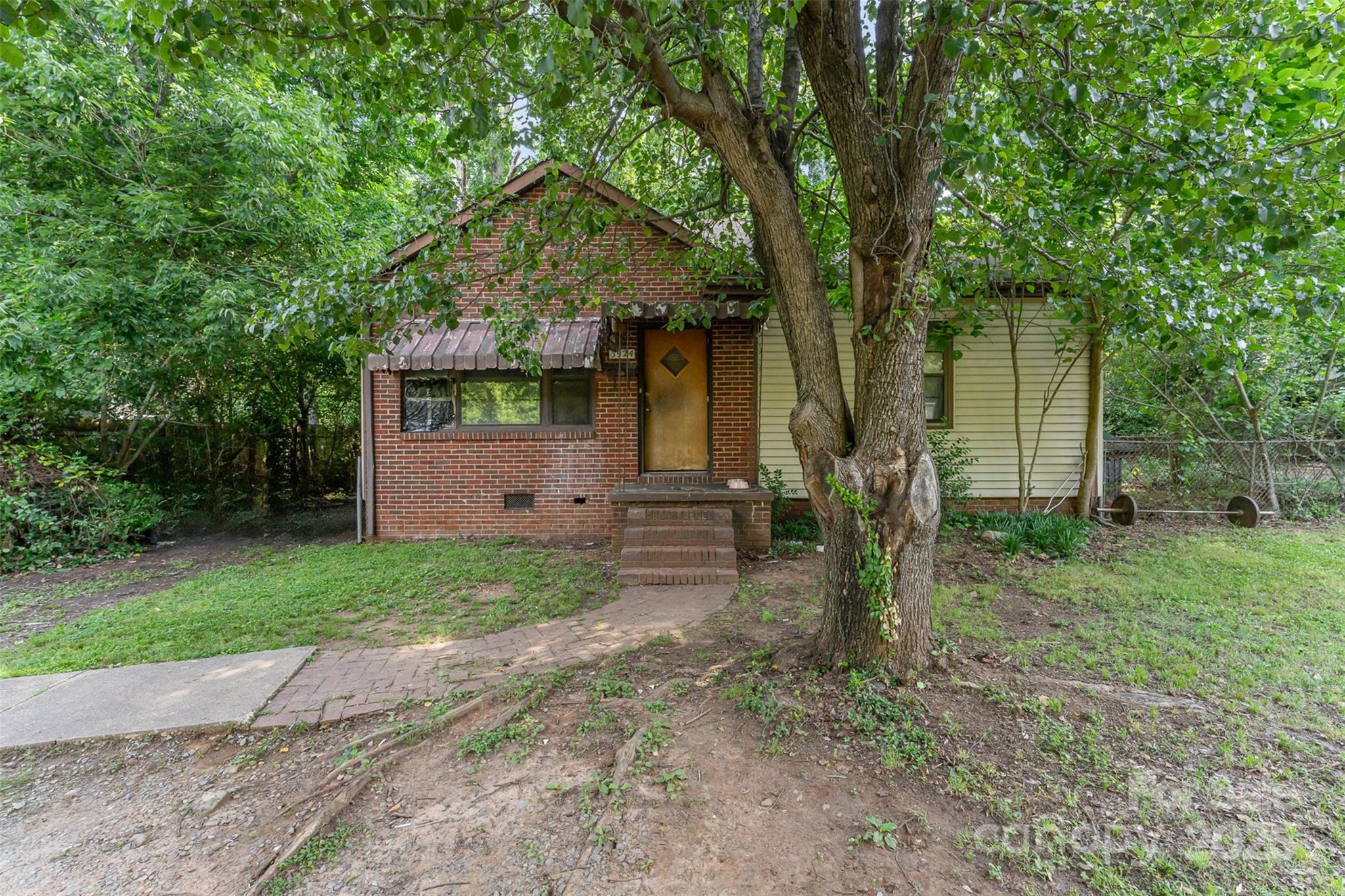 3924 Tillman Road Property Photo 1