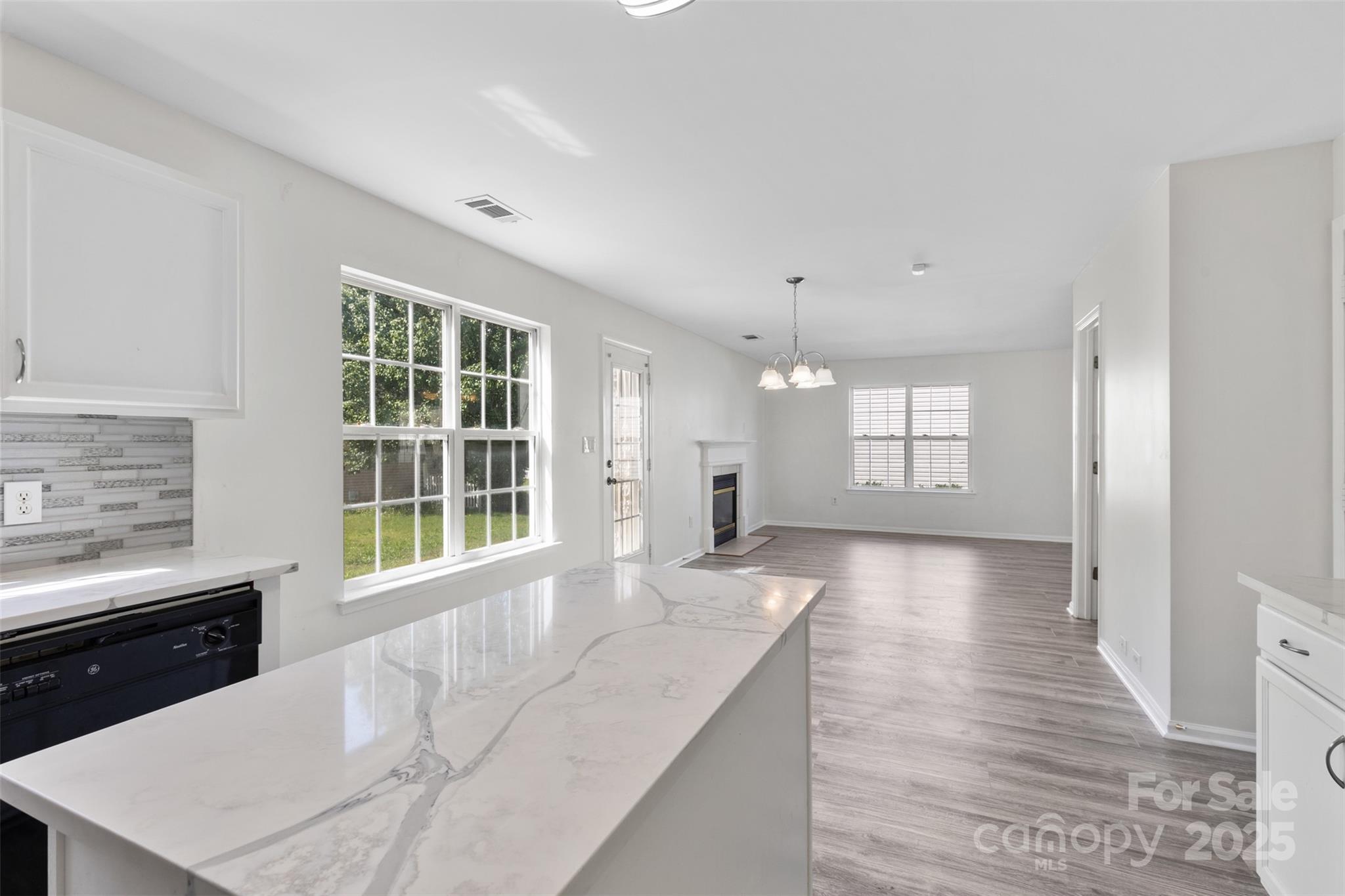 7212 Ravanna Drive Property Photo 20