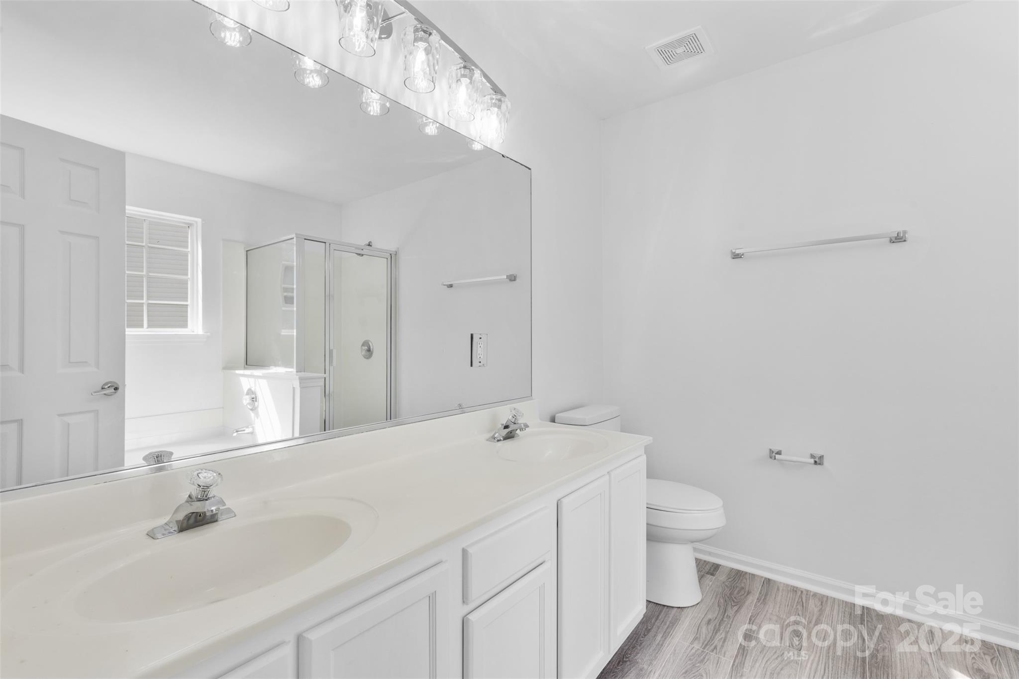 7212 Ravanna Drive Property Photo 26