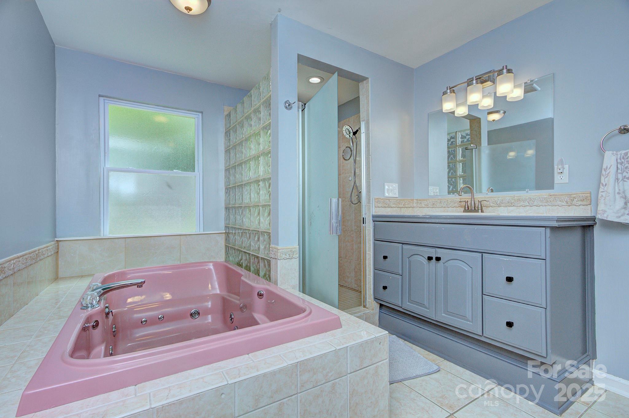 304 White Pine Drive Property Photo 18