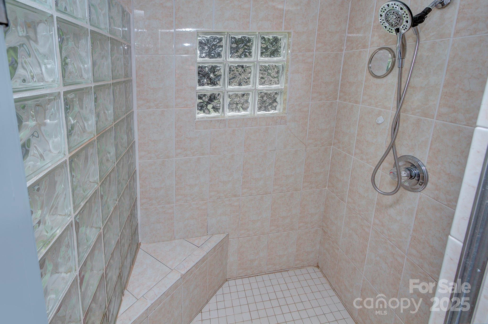 304 White Pine Drive Property Photo 19