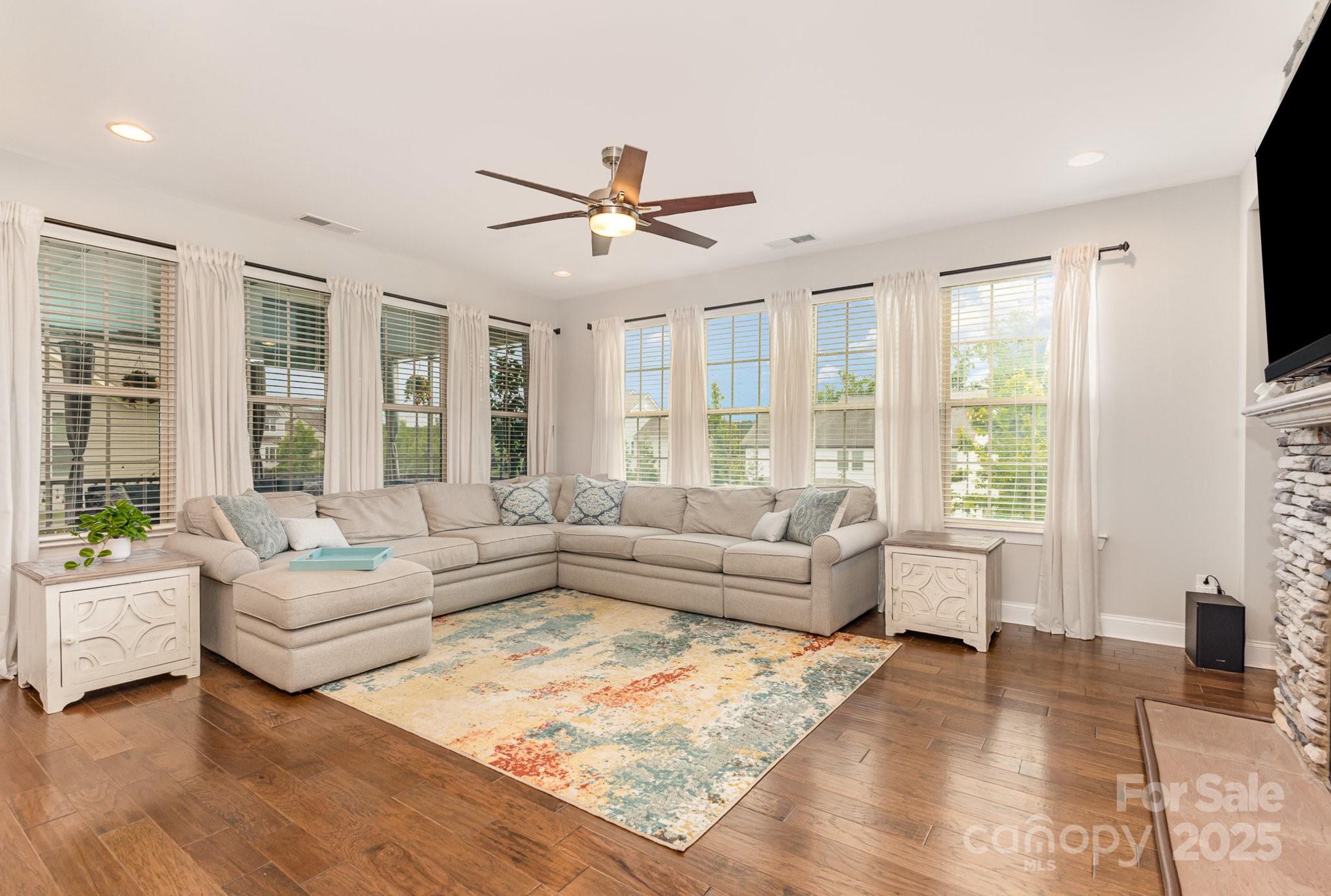 14228 Twin Eagles Lane Property Photo 9