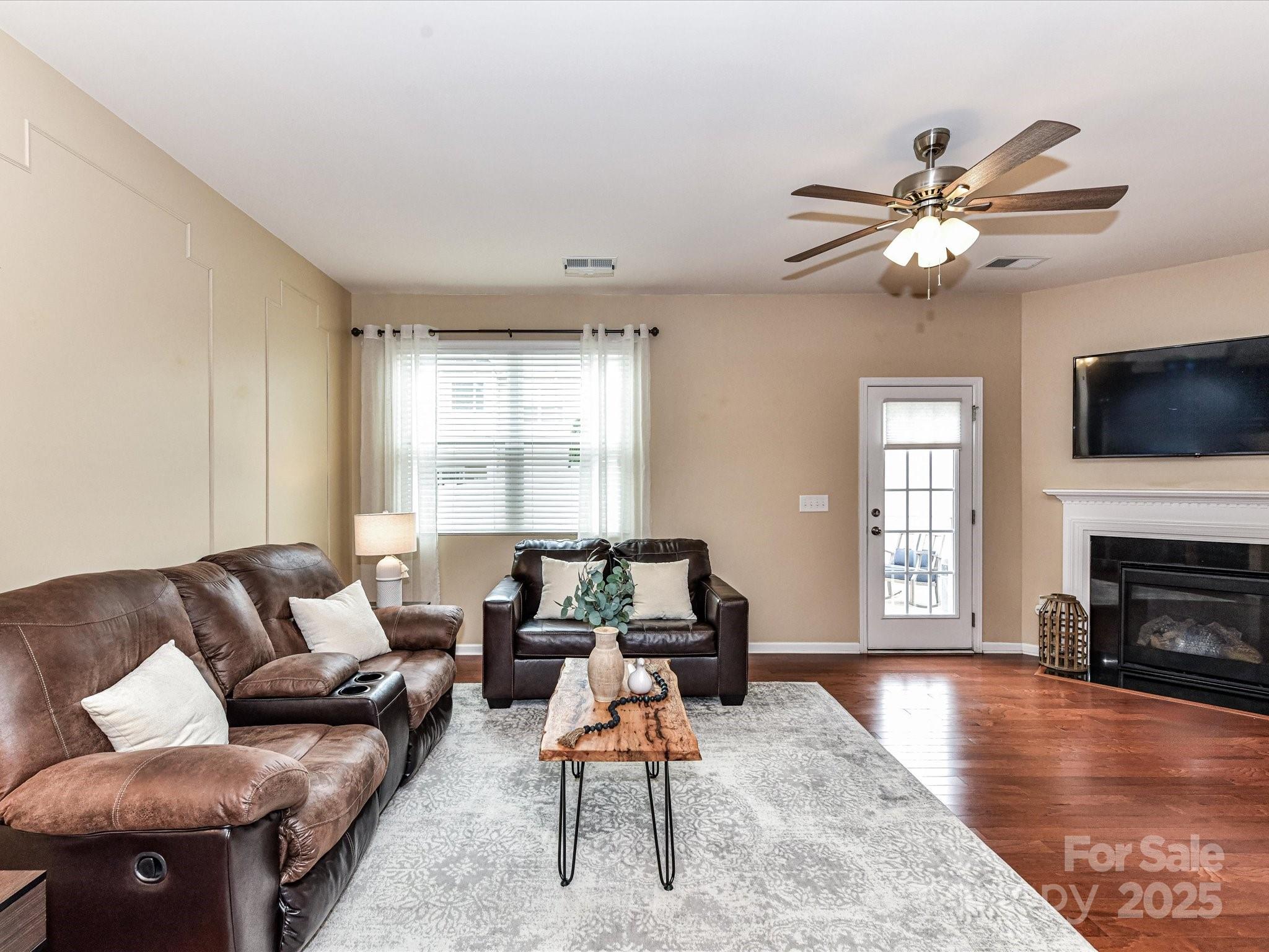 7325 Overmountain Drive Property Photo 12