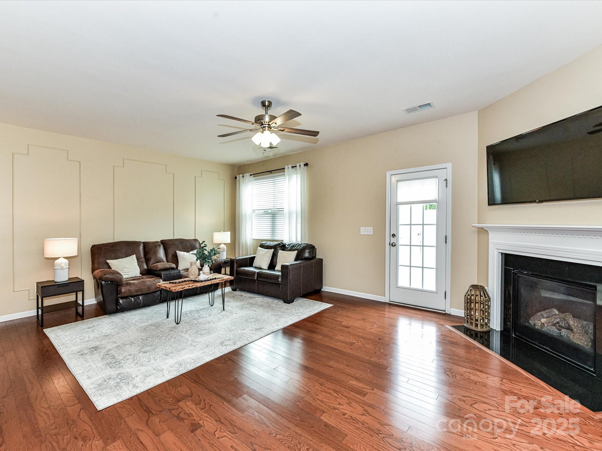 7325 Overmountain Drive Property Photo 13