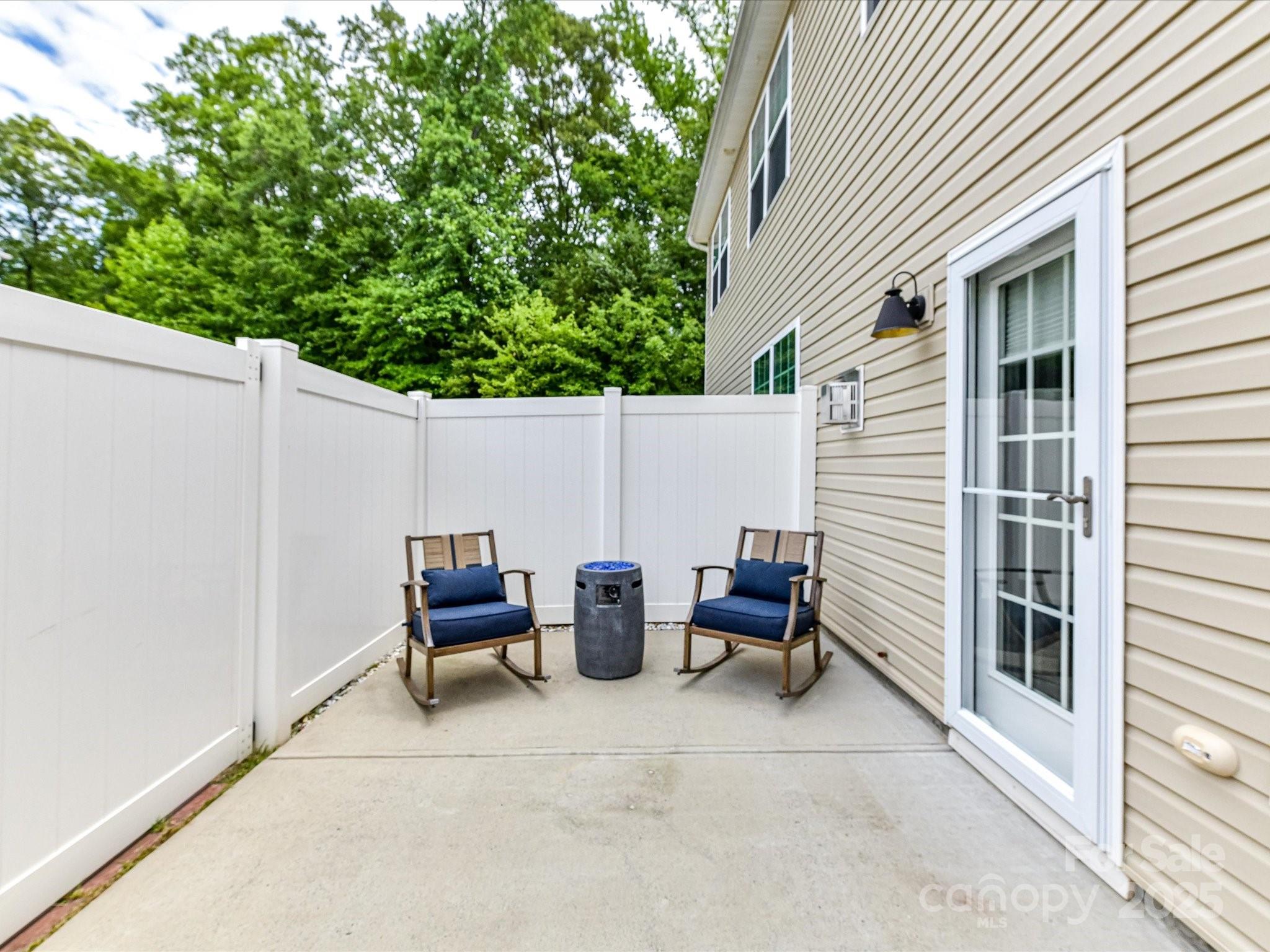 7325 Overmountain Drive Property Photo 32